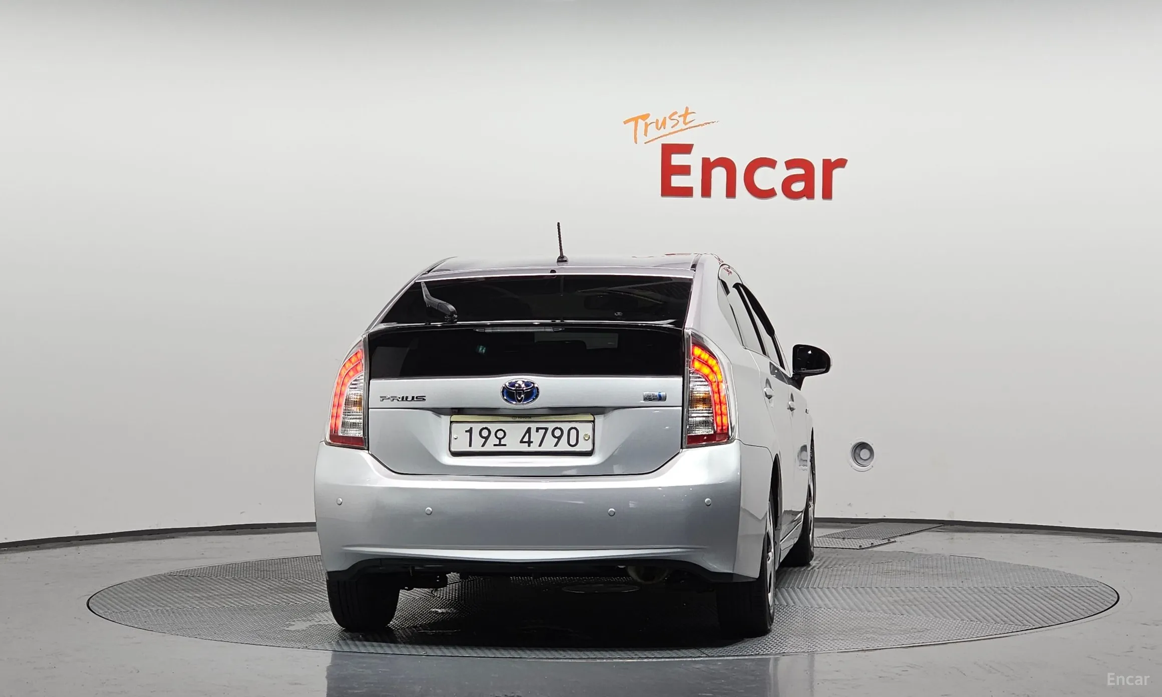 Toyota Toyota Prius превью 4