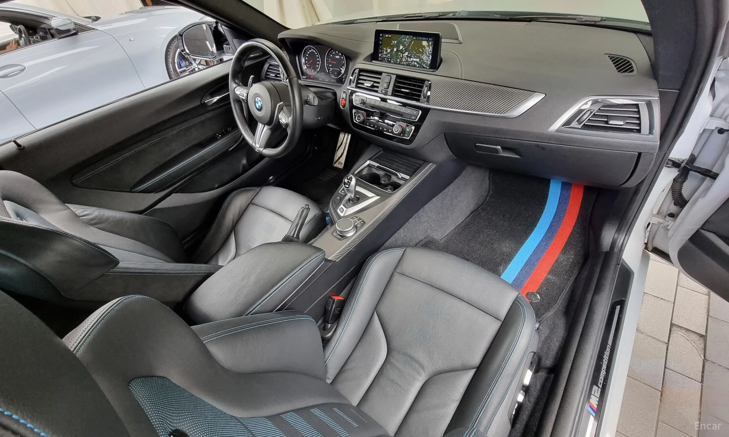 BMW M2 (F87) превью 4