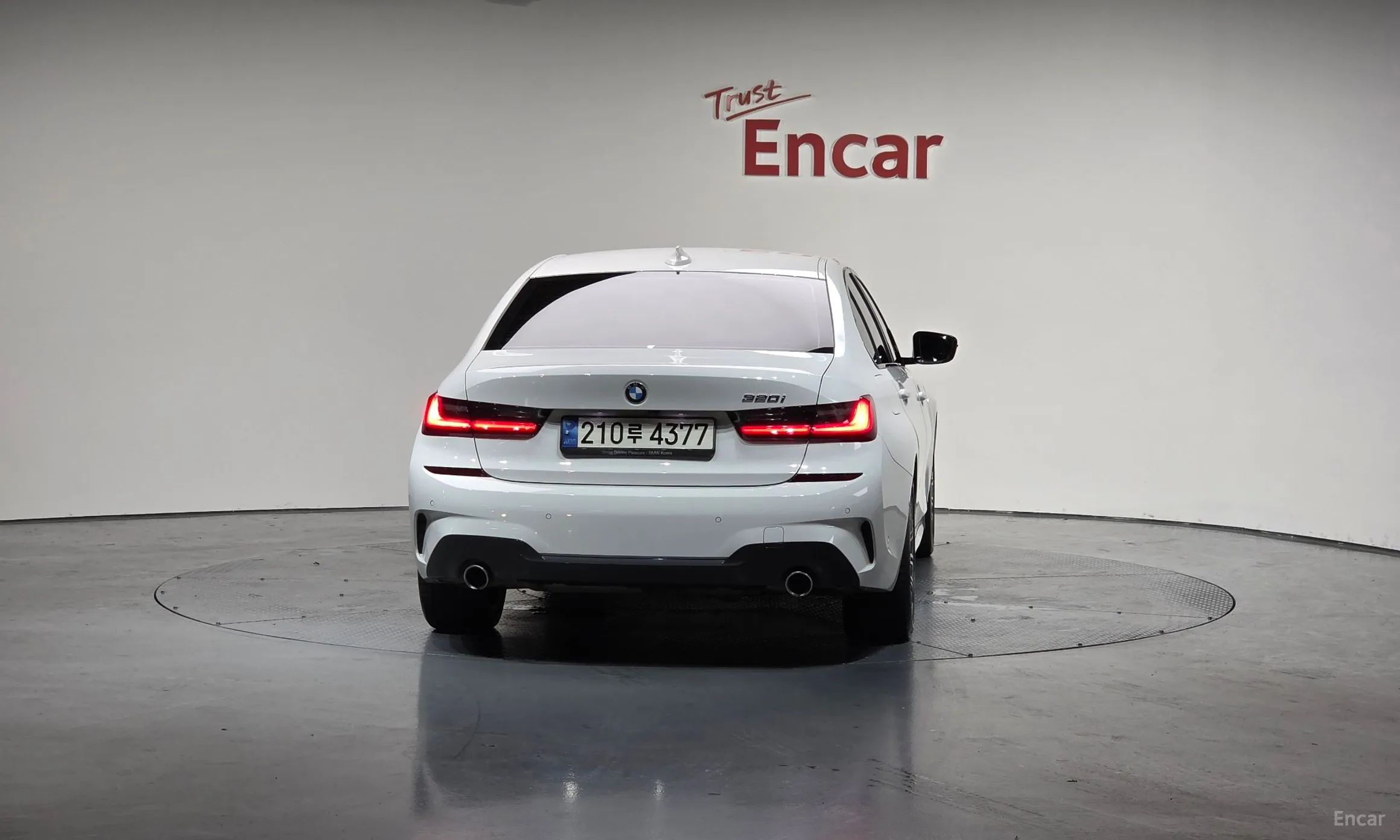 BMW 3 Series (G20) превью 3