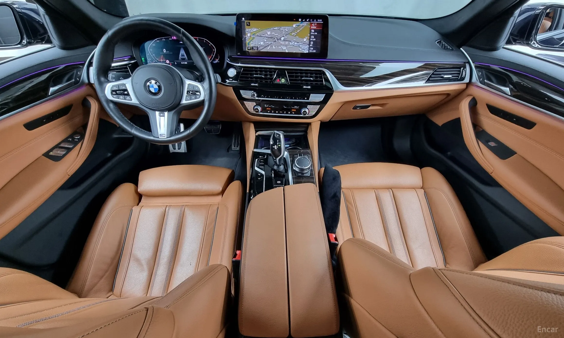 BMW 5 Series (G30) превью 4