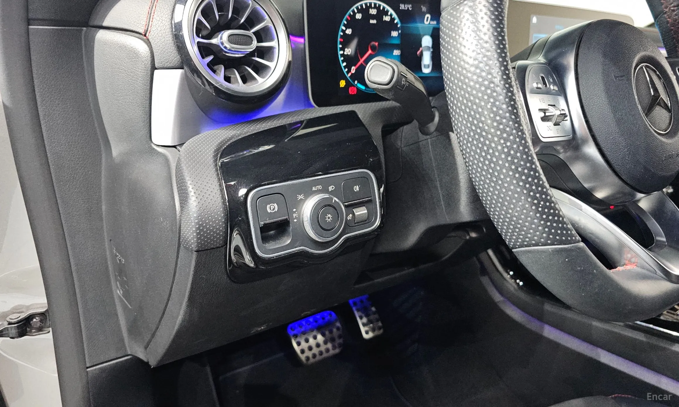 Mercedes Benz CLA-Class C118 превью 14