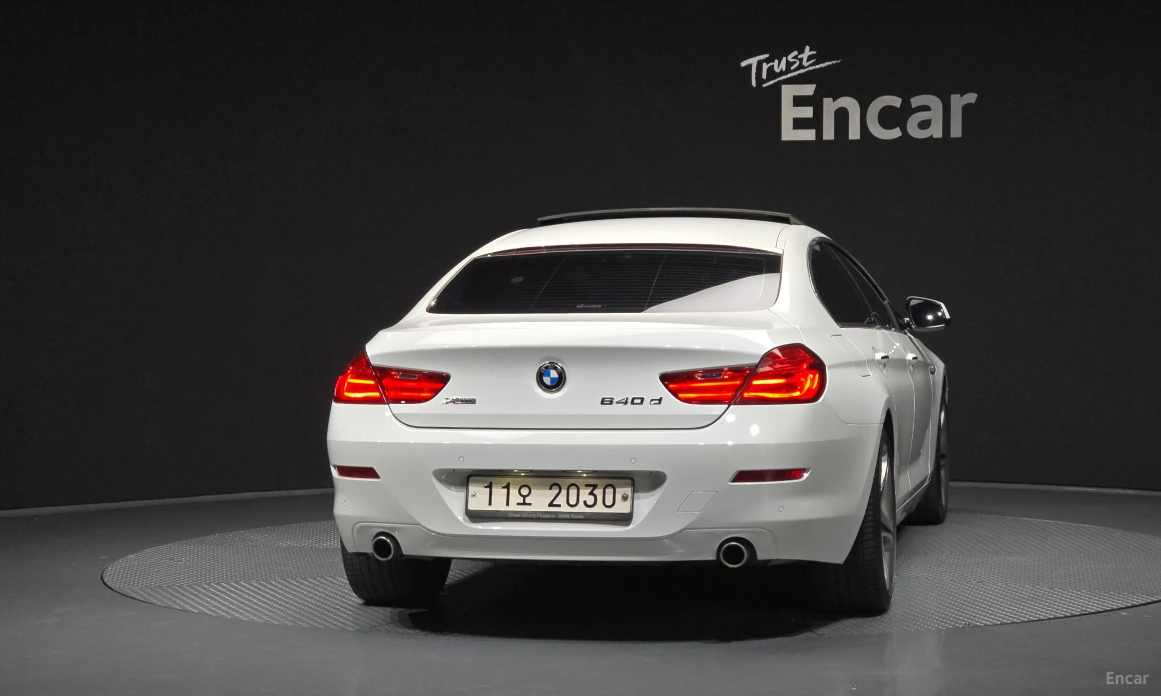 BMW 6 Series (F12) превью 3