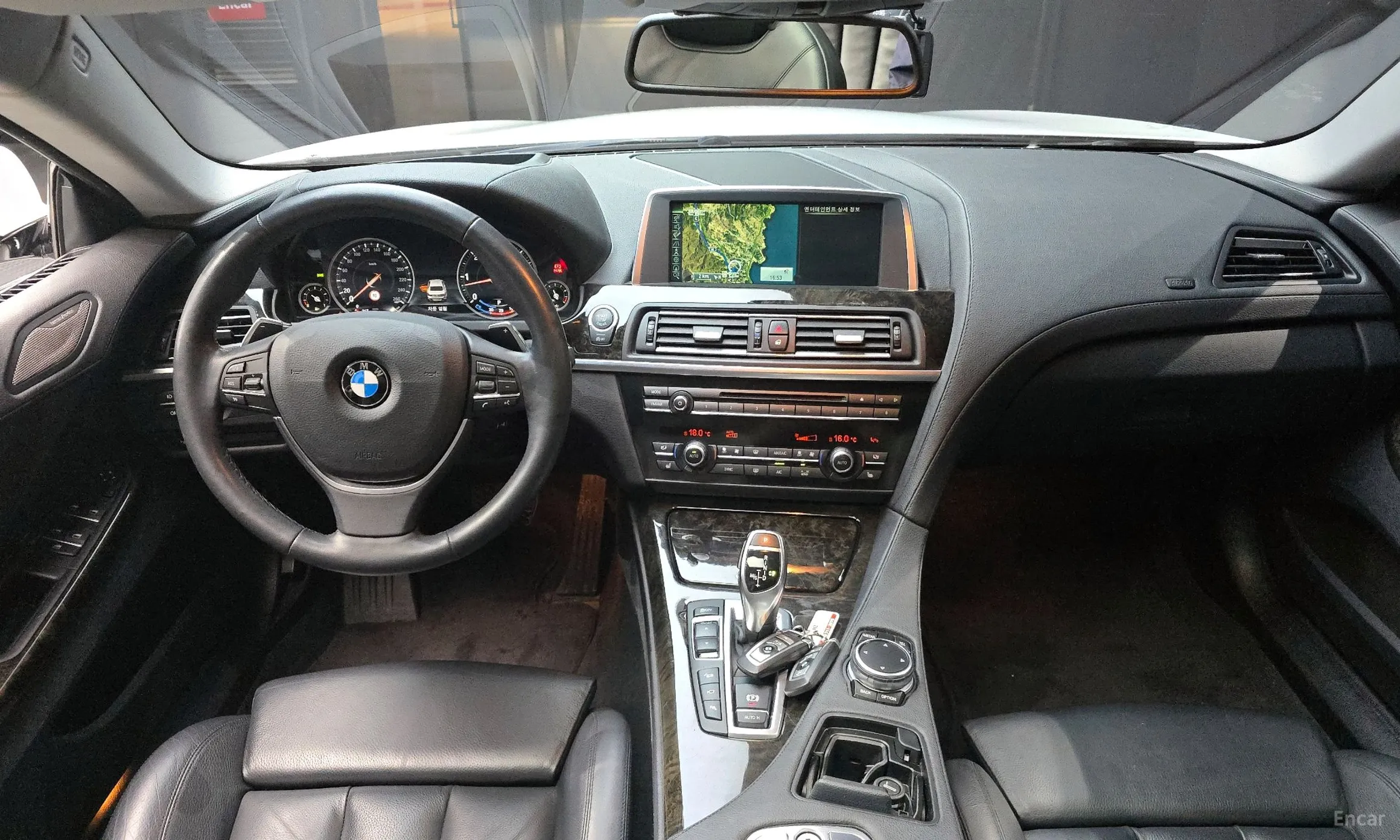 BMW 6 Series (F12) превью 4