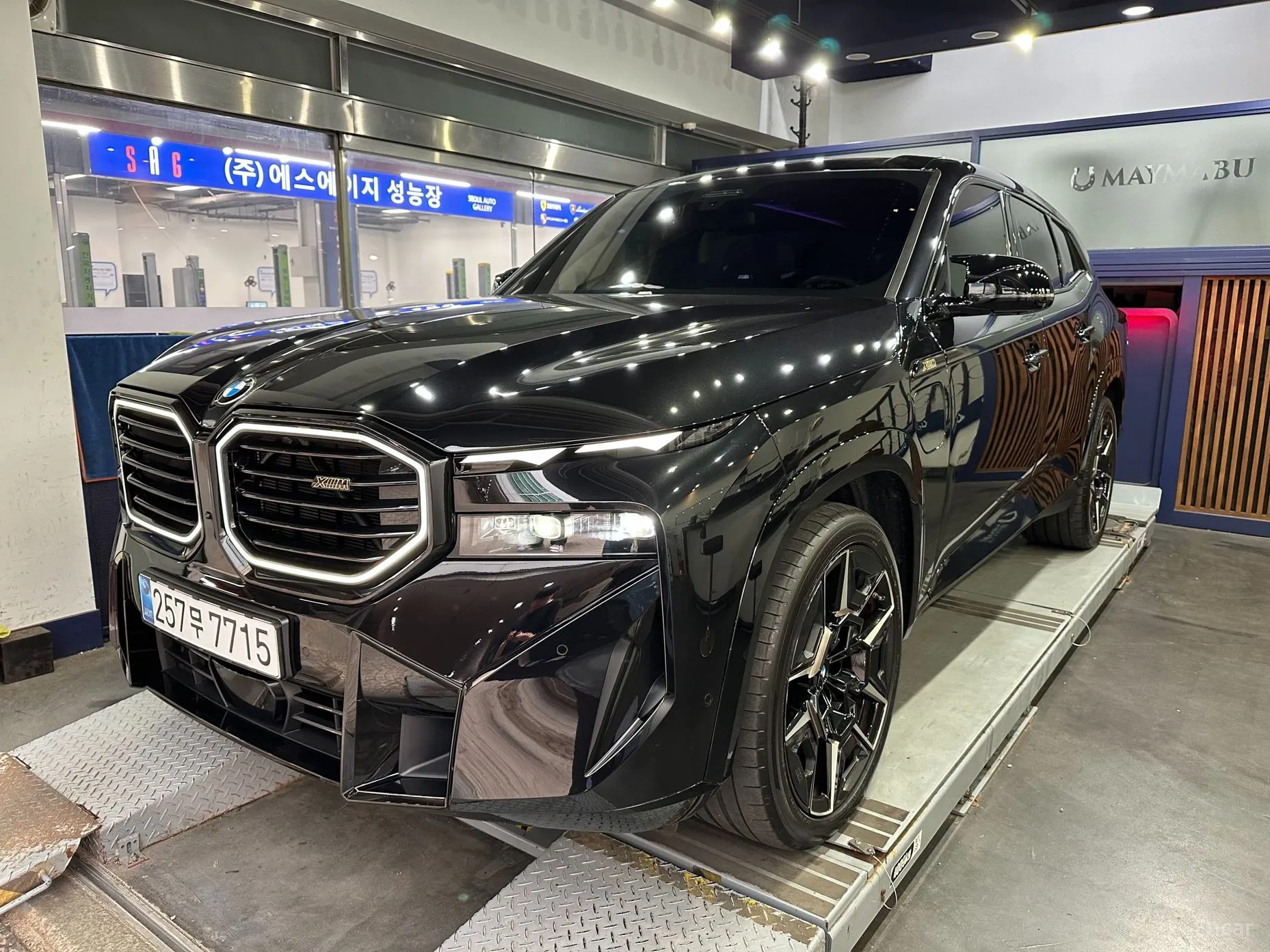 BMW XM (G09)
