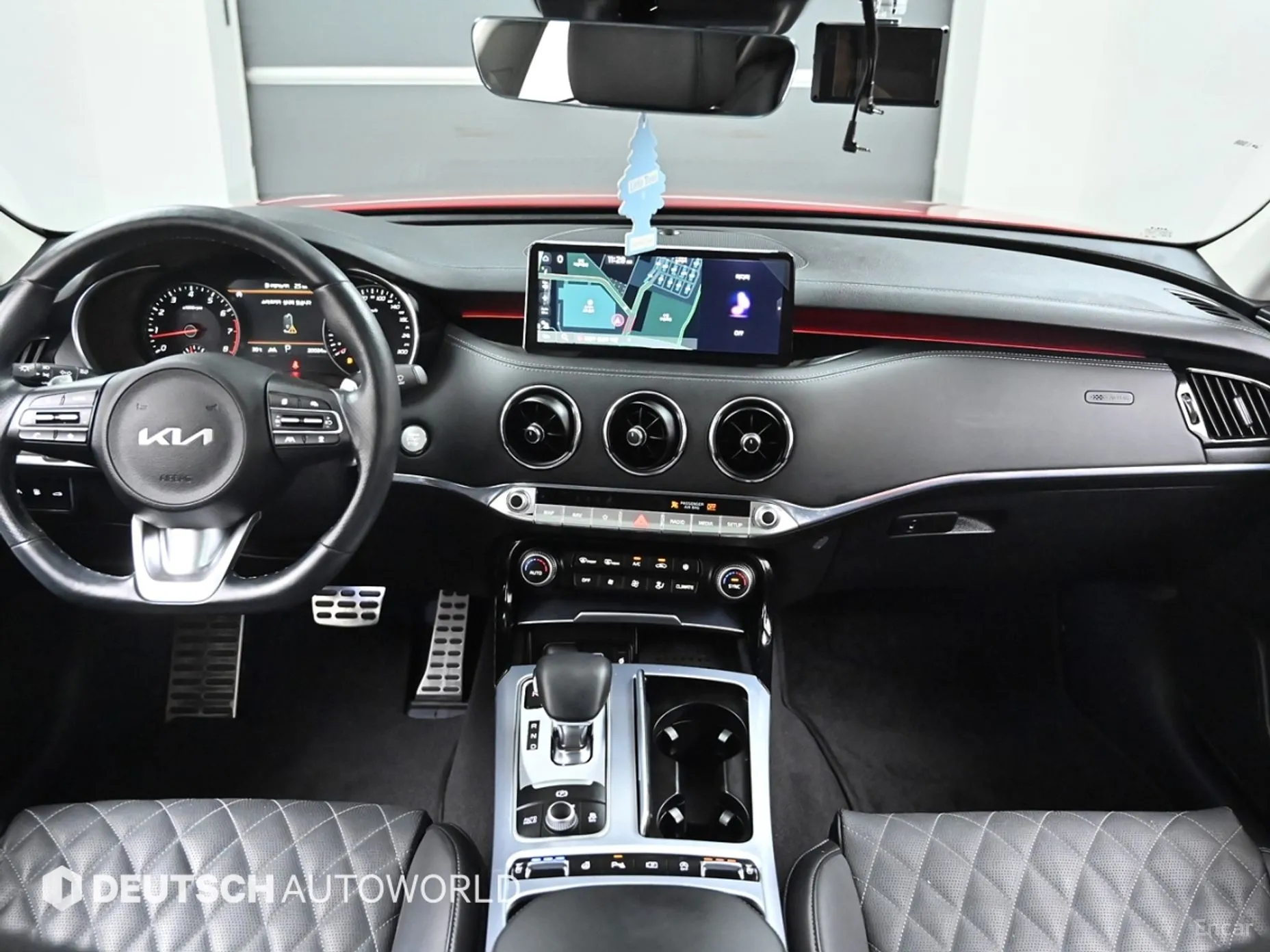 Kia Stinger Master превью 4