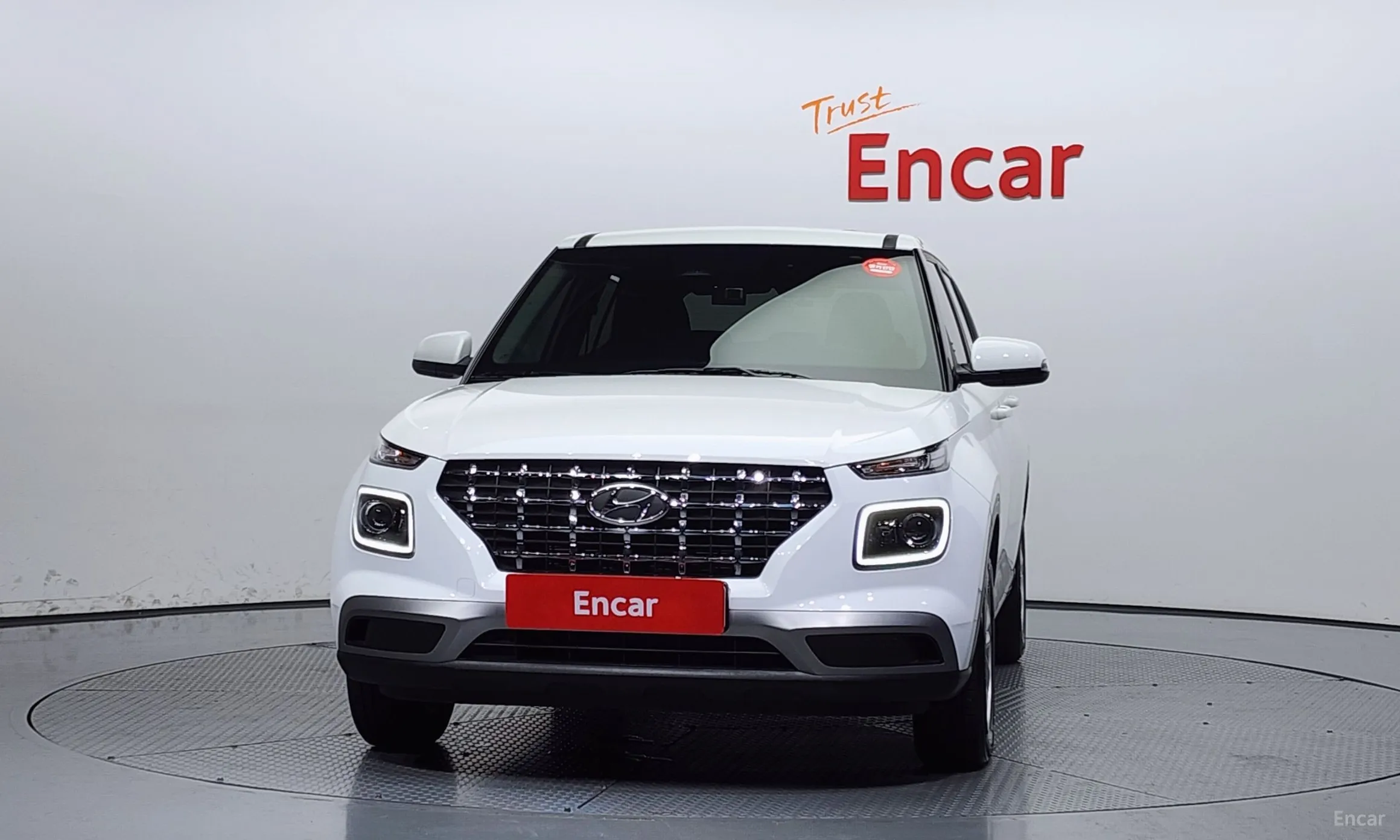 Hyundai Venue превью 2