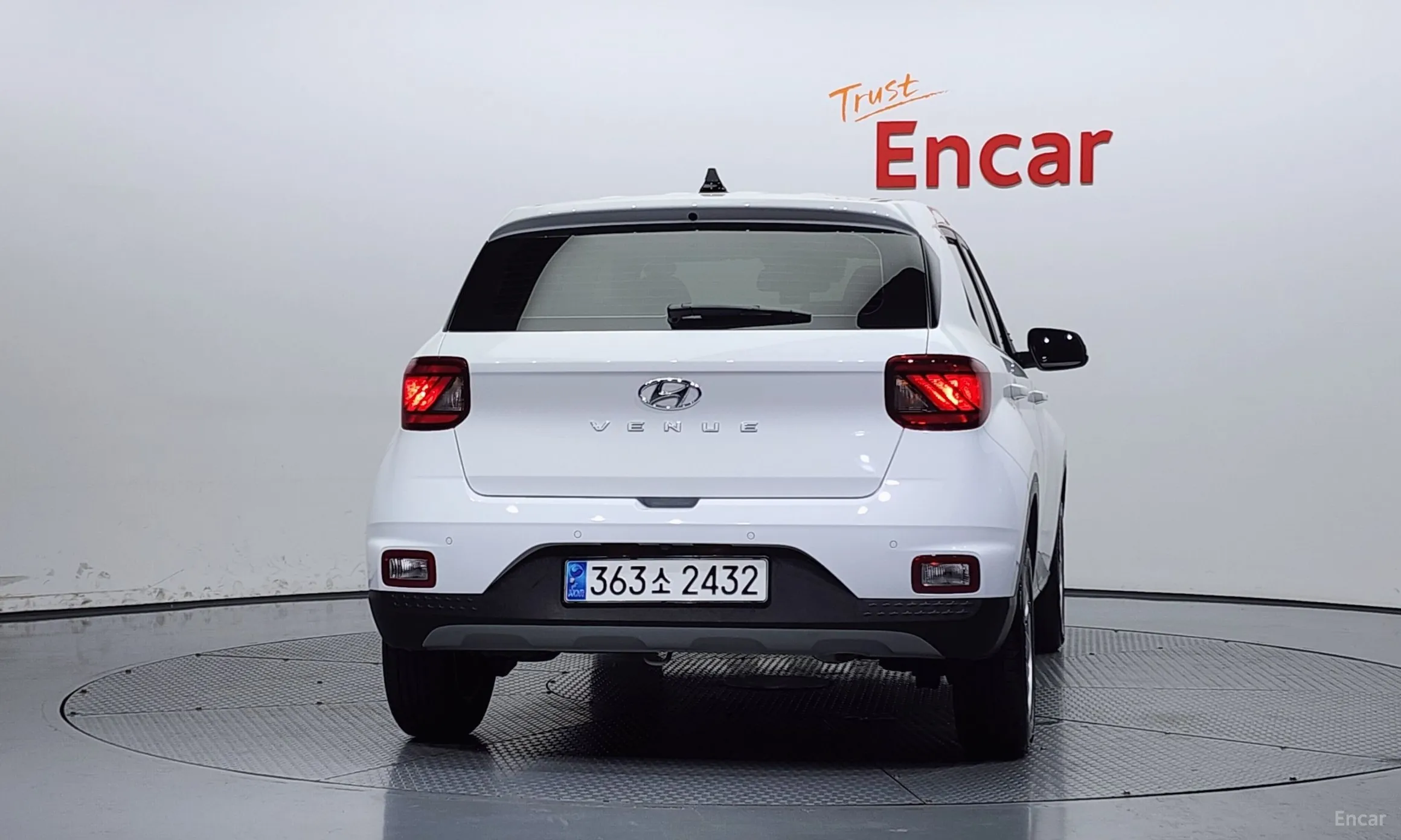 Hyundai Venue превью 3
