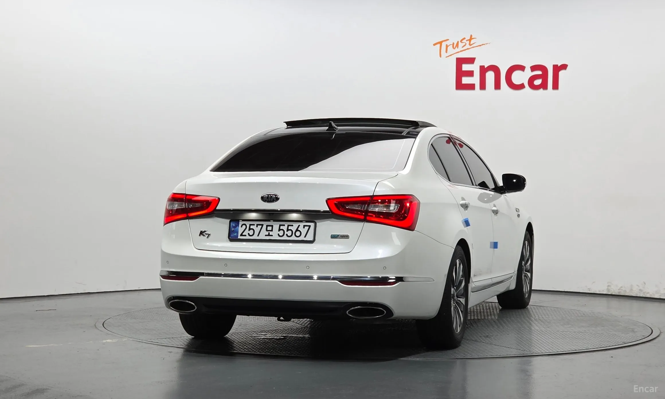 Kia K7 Hybrid превью 3