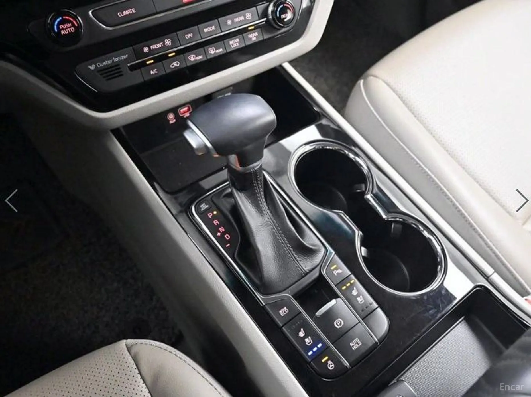 Kia Carnival превью 4