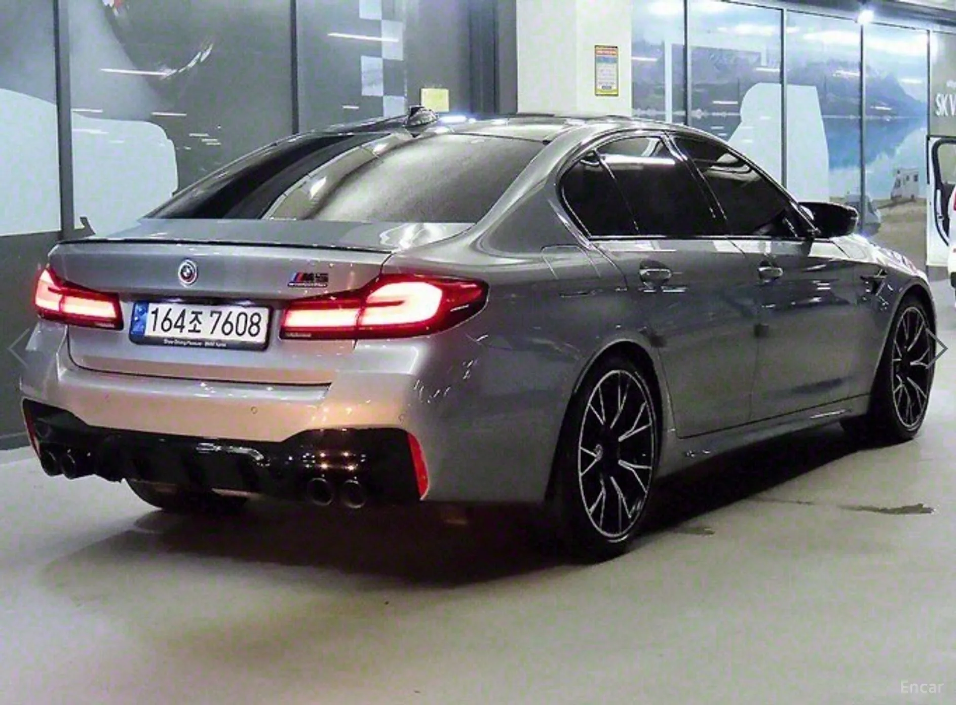 BMW M5 (F90) превью 3