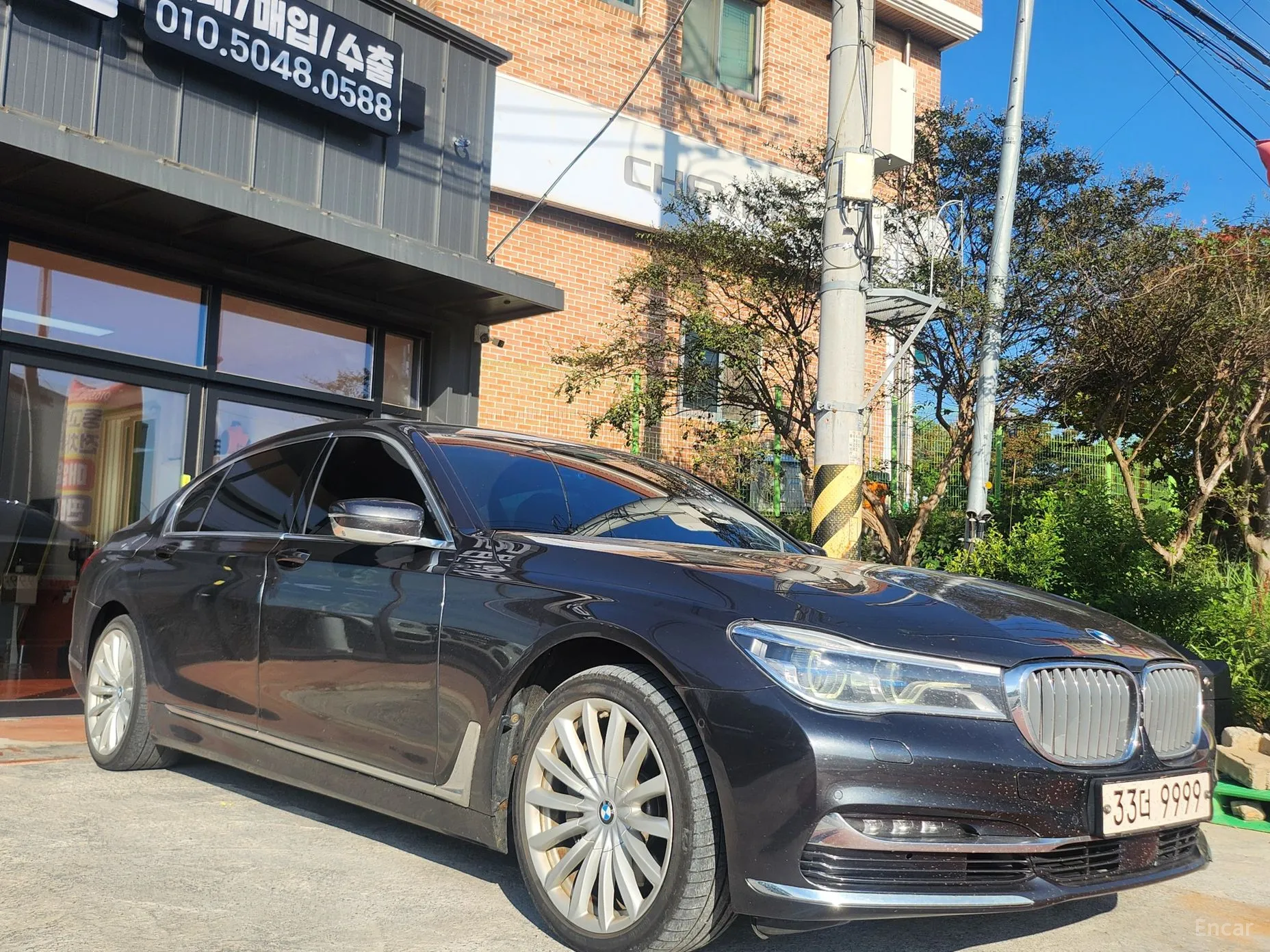 BMW 7 Series (G11) превью 3