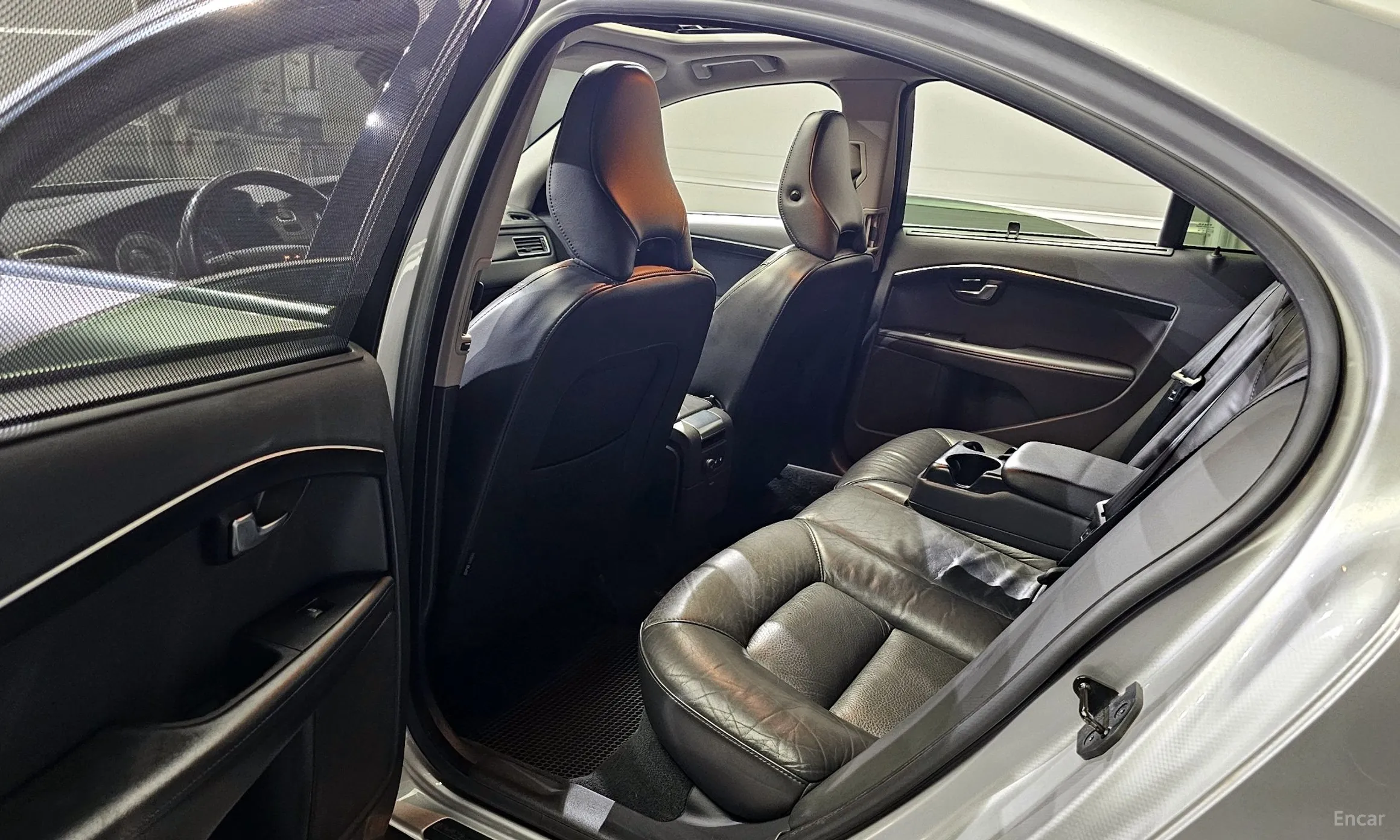 Volvo S80 превью 11
