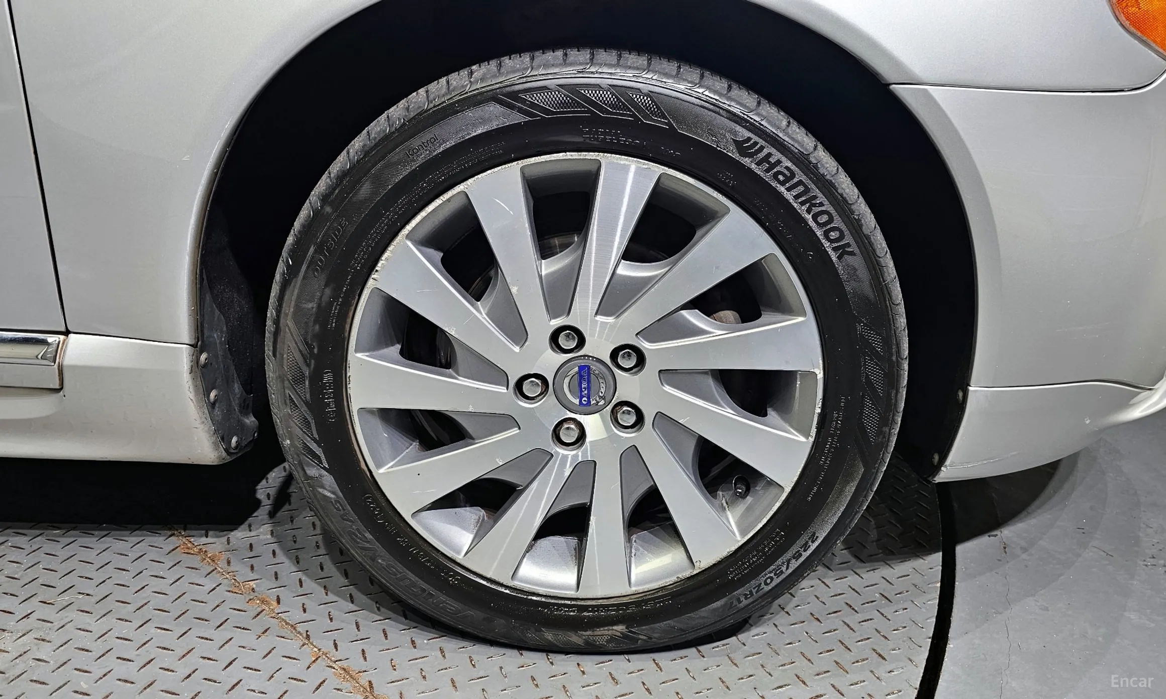 Volvo S80 превью 5