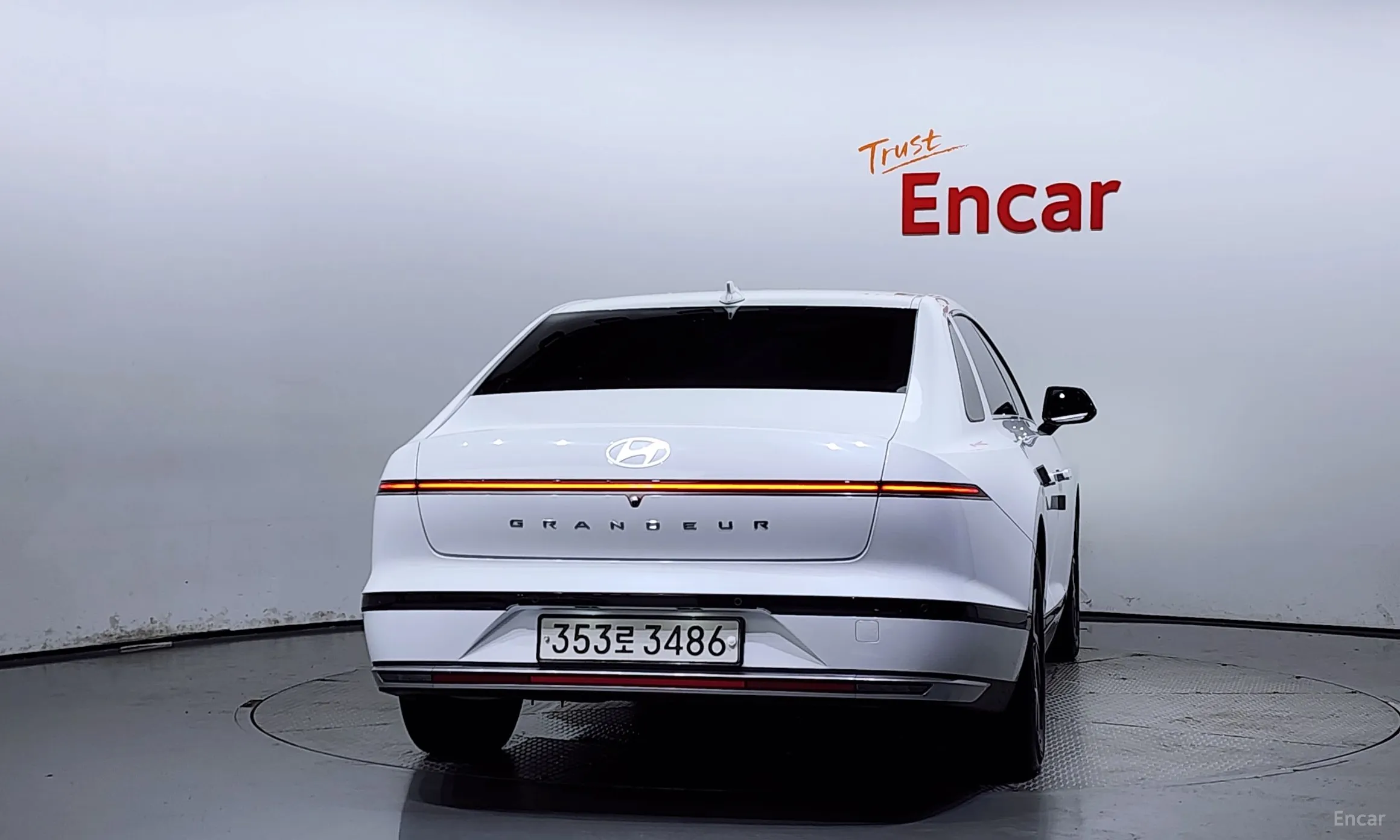 Hyundai Grandeur (GN7) превью 3