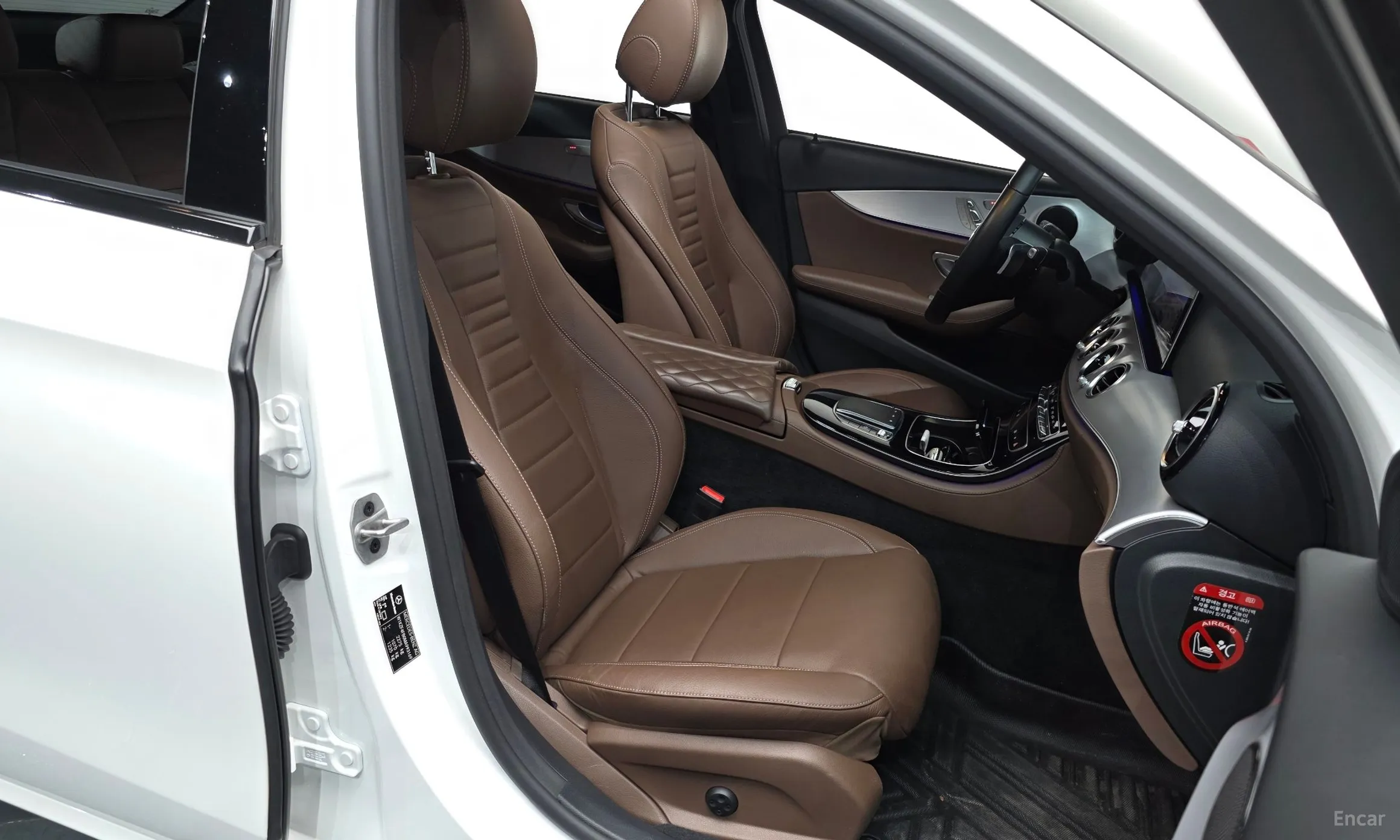 Mercedes Benz E-Class W213 превью 10