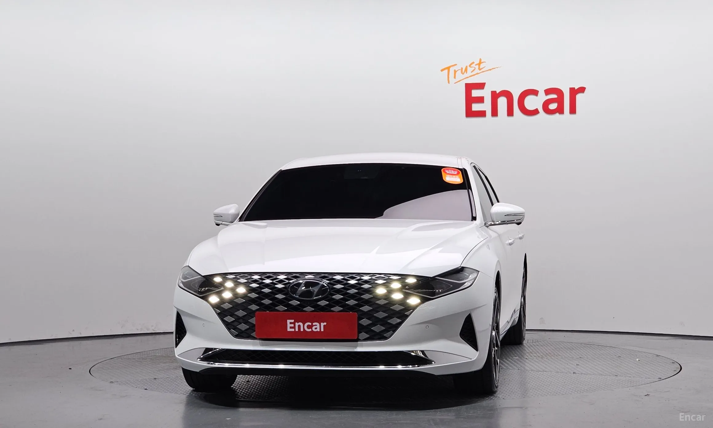 Hyundai Grandeur IG превью 2