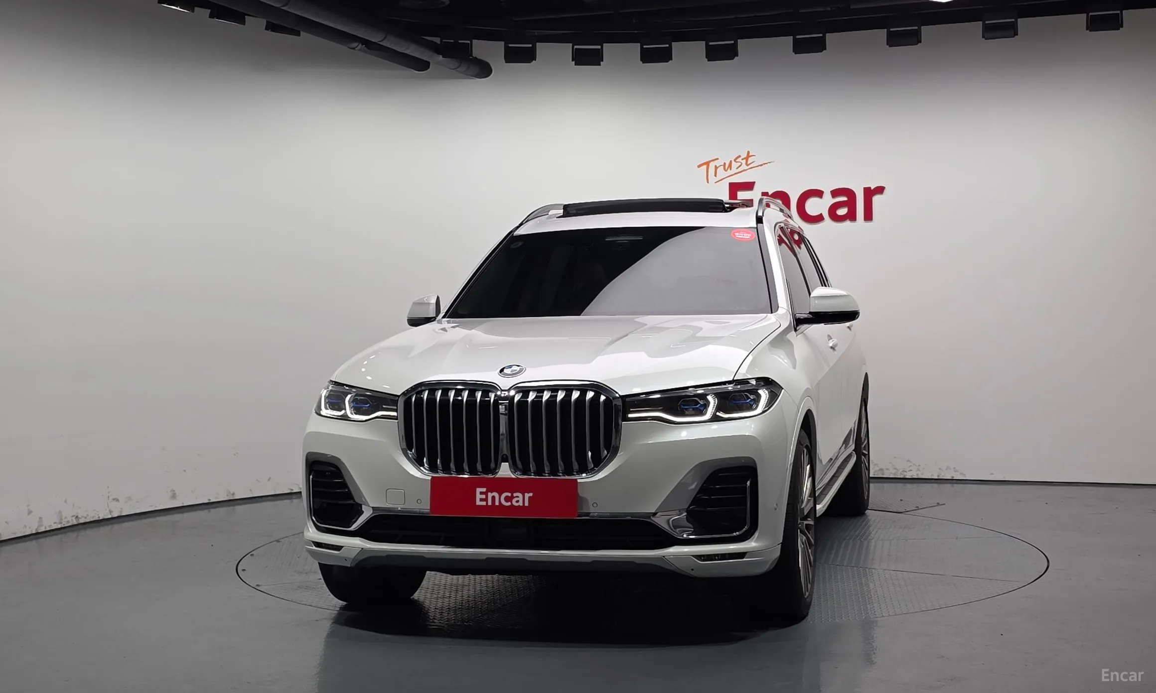 BMW X7 (G07) превью 2