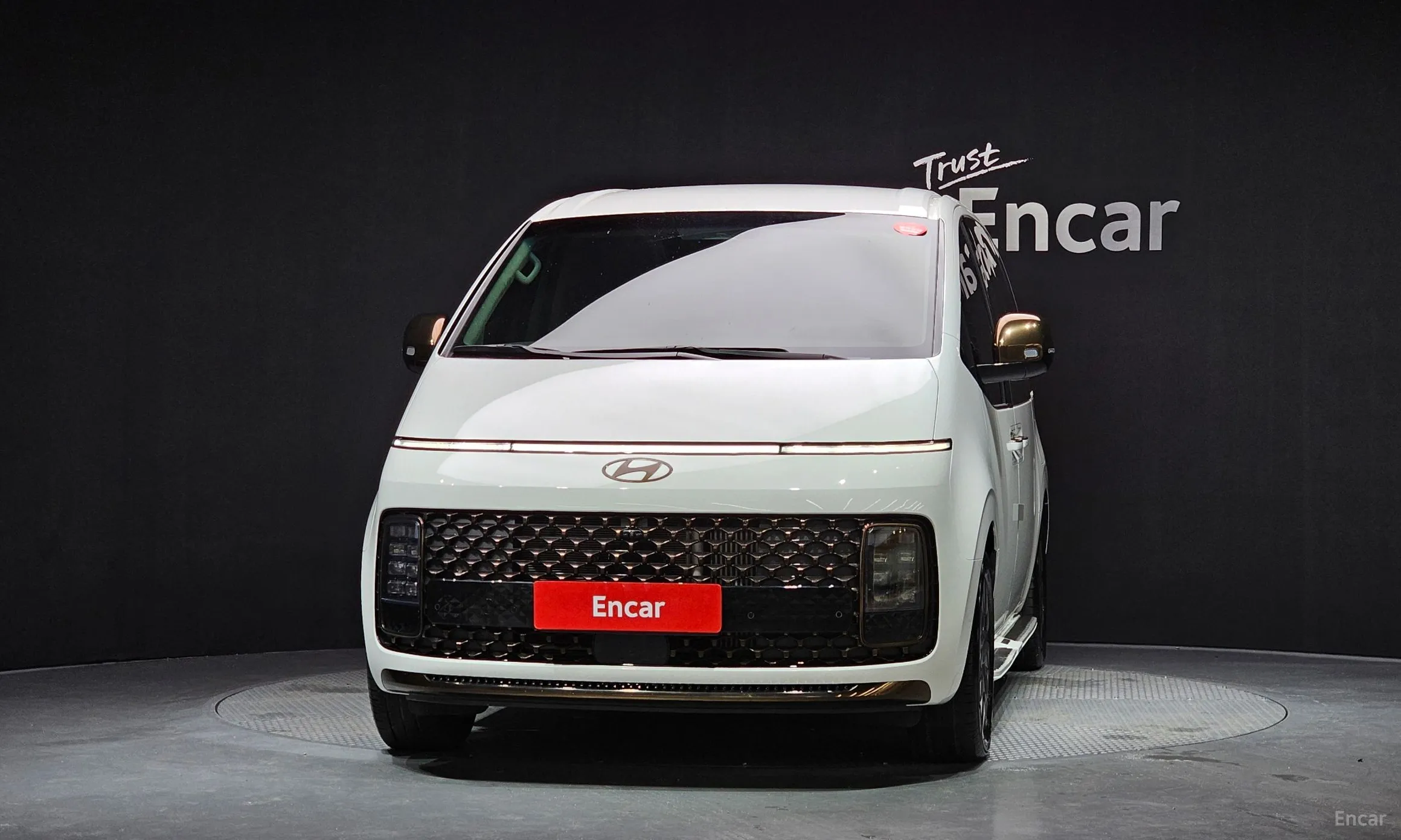 Hyundai Staria превью 2