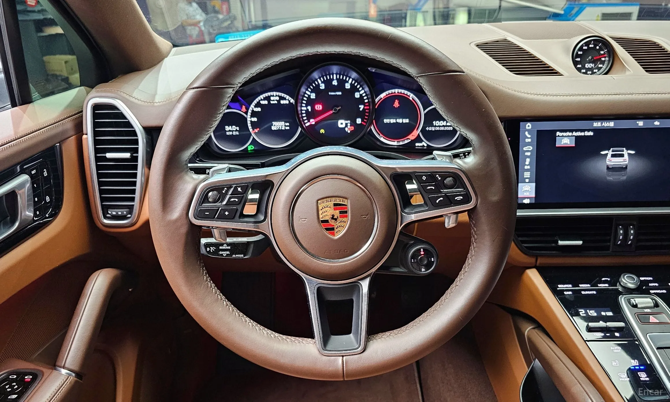 Porsche Cayenne (PO536) превью 14