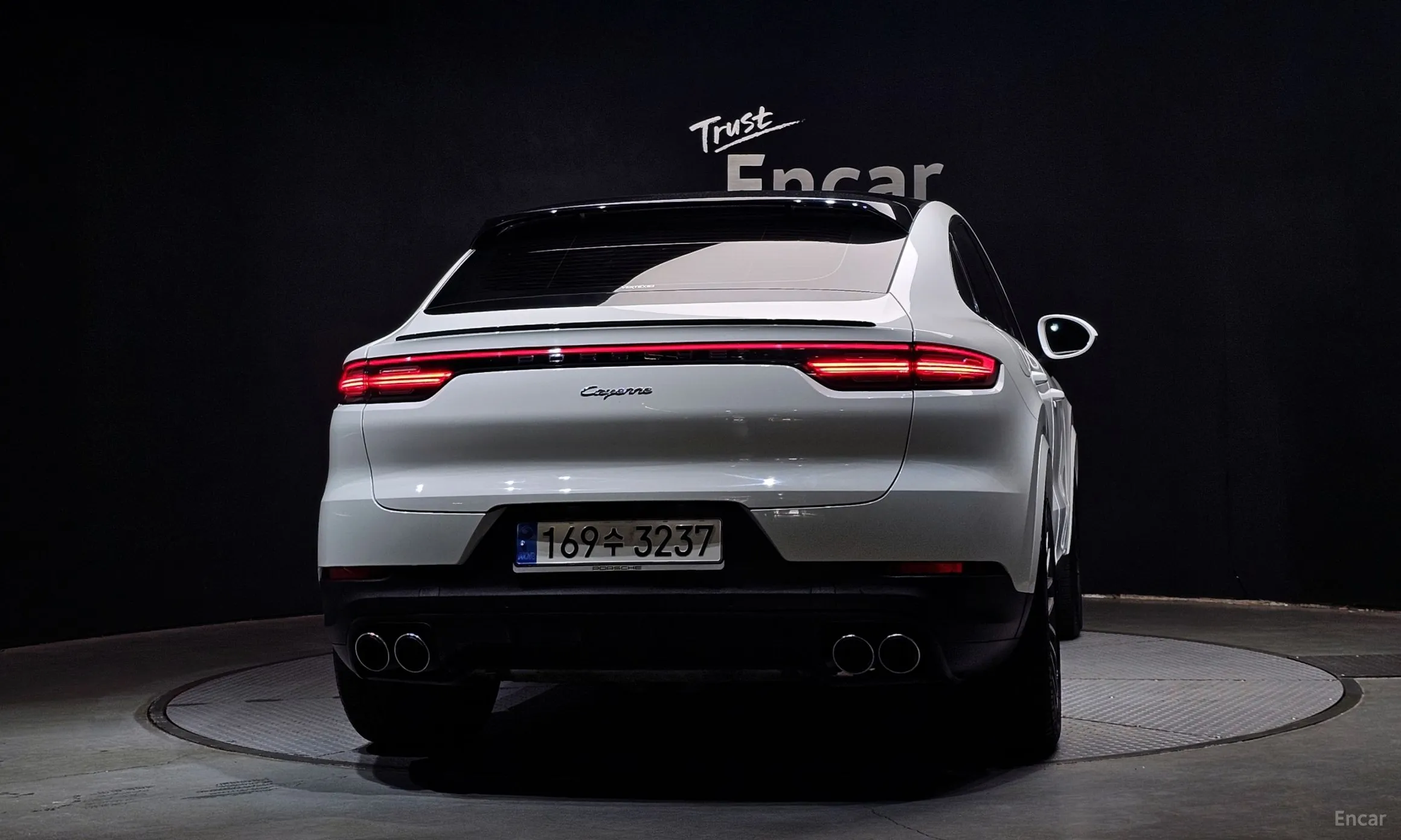 Porsche Cayenne (PO536) превью 4