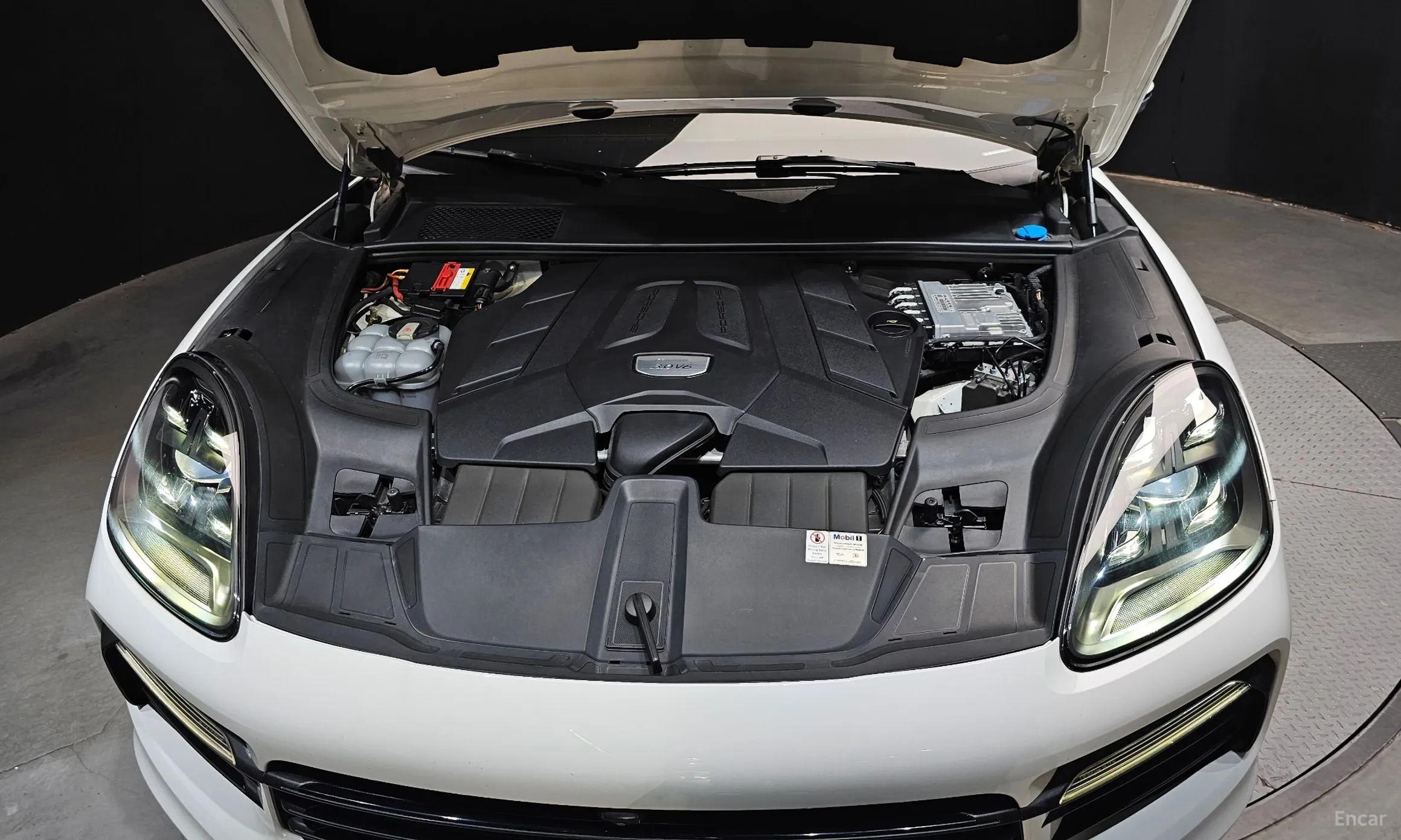 Porsche Cayenne (PO536) превью 6