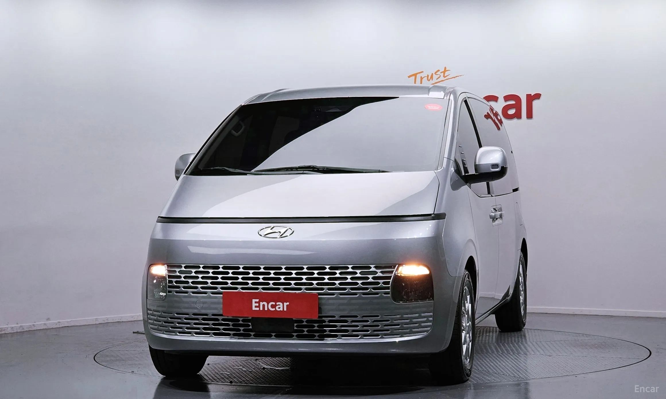 Hyundai Staria превью 2