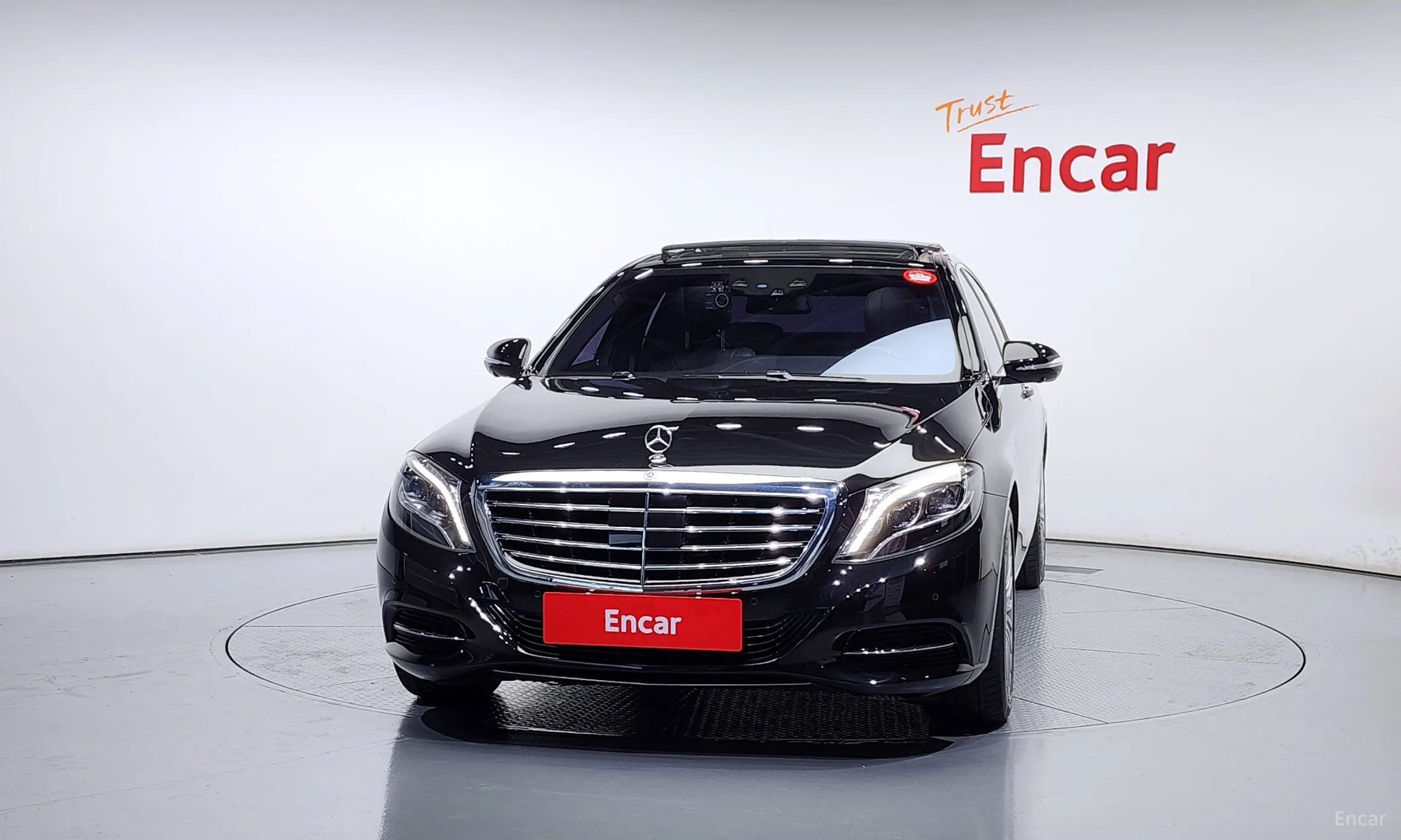 Mercedes Benz S-Class W222