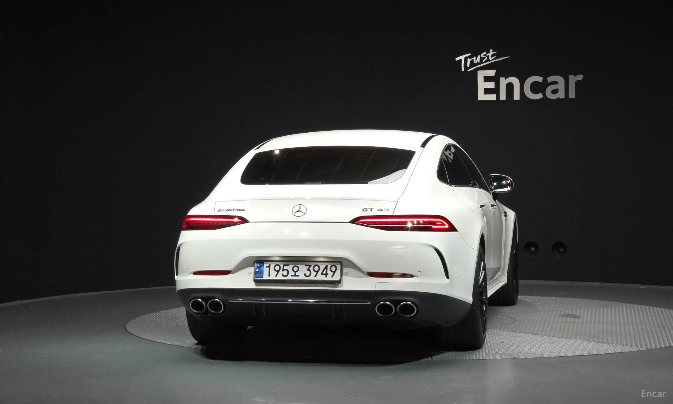 Mercedes Benz AMG GT превью 3