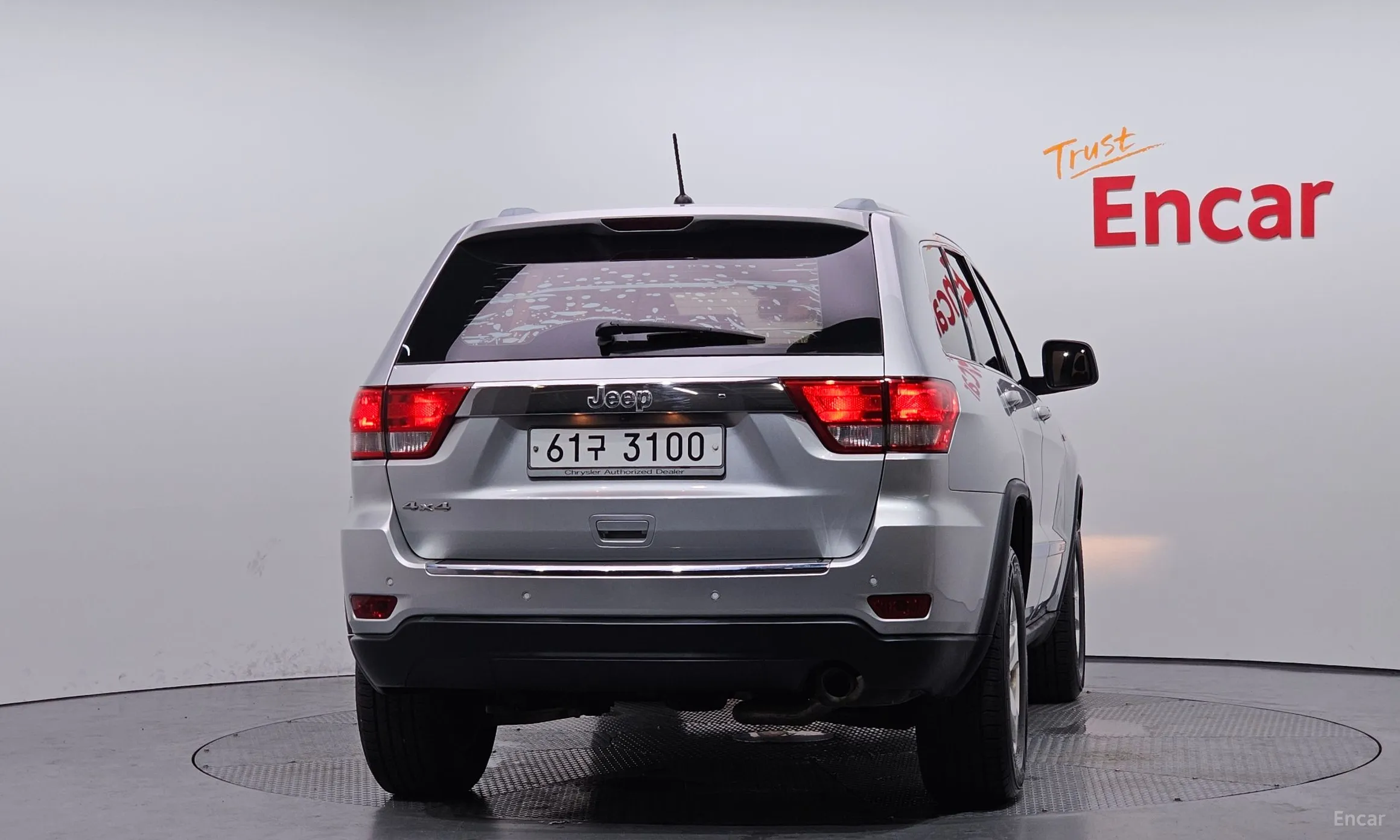 Jeep Grand Cherokee превью 4