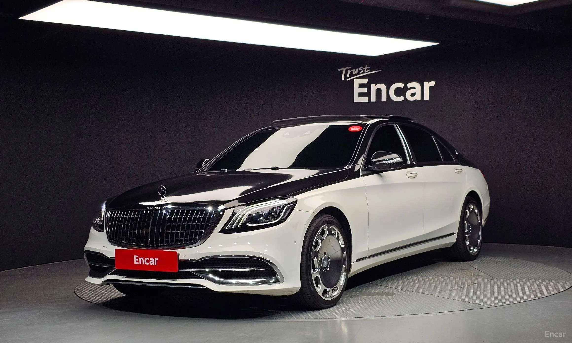 Mercedes Benz S-Class W222