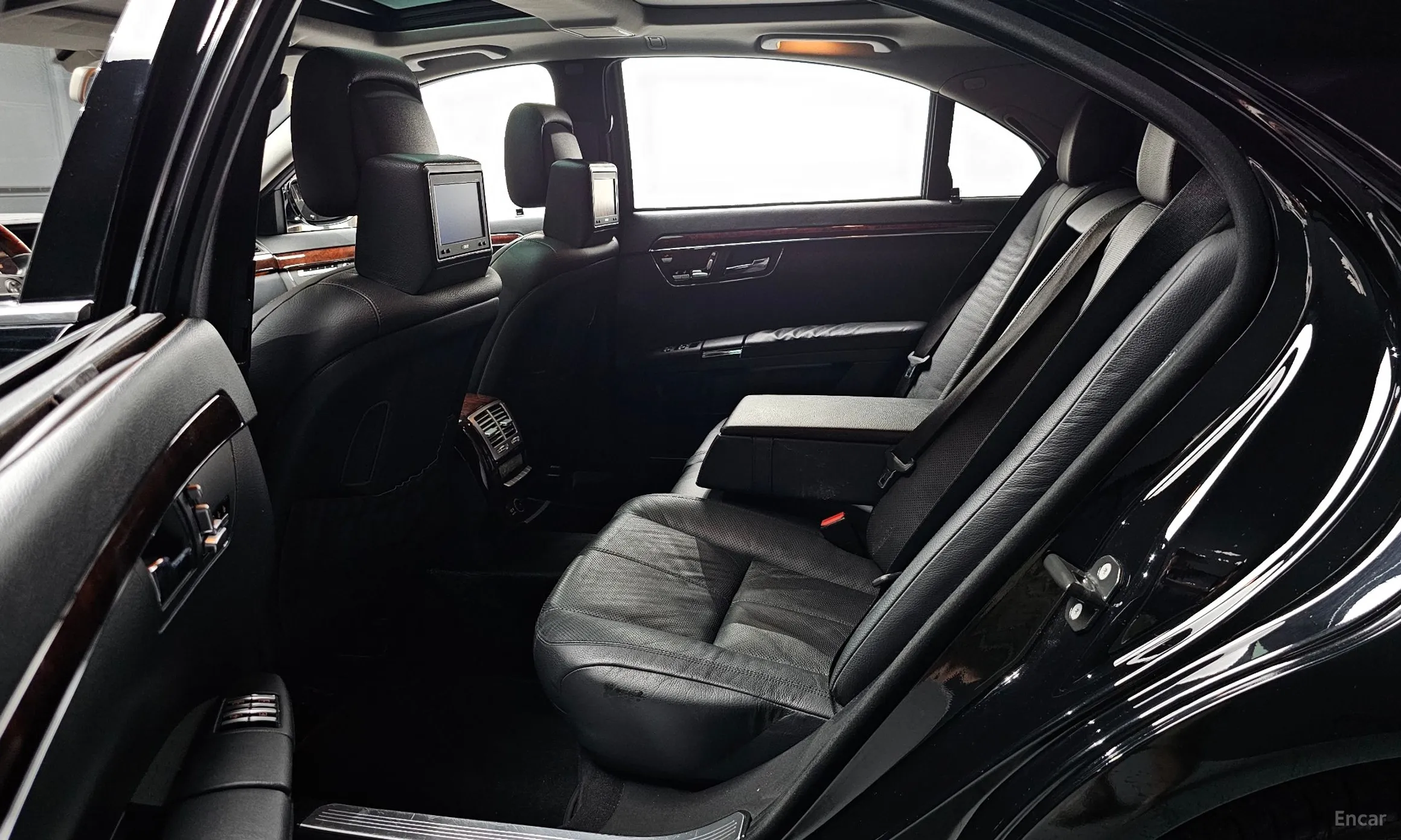 Mercedes Benz S-Class W221 превью 12
