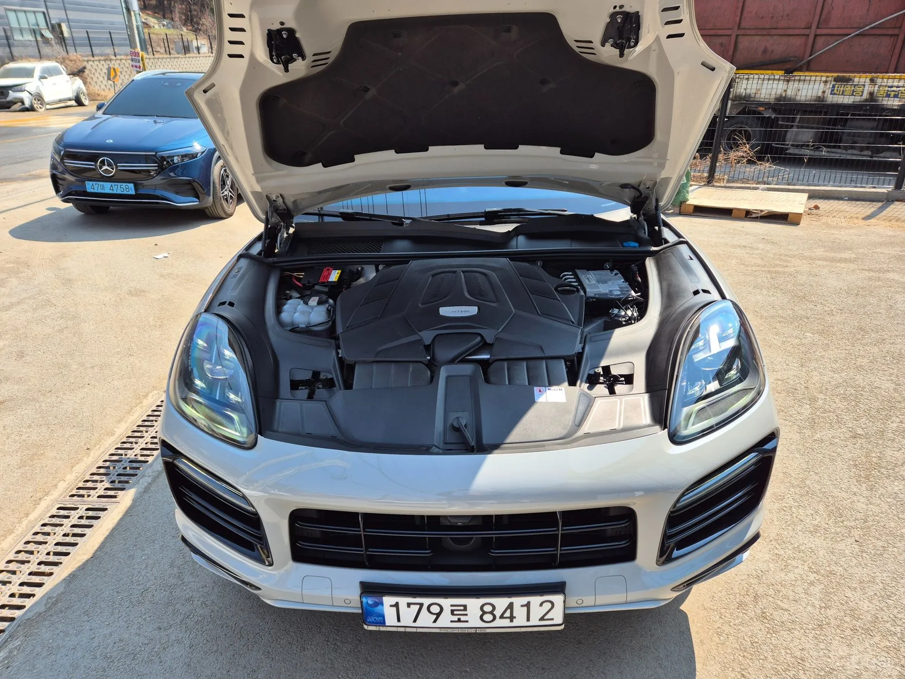 Porsche Cayenne (PO536) превью 20