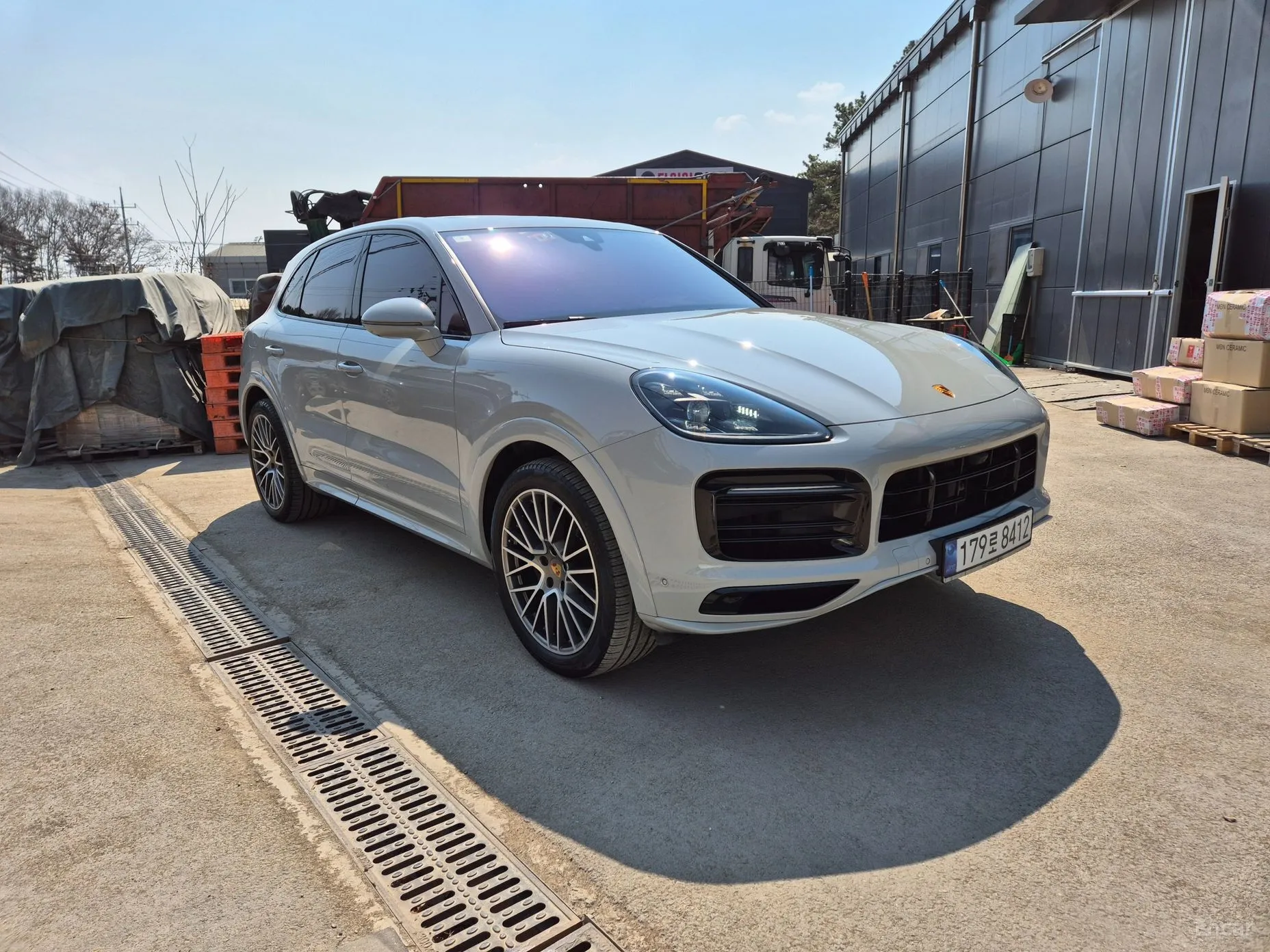 Porsche Cayenne (PO536) превью 3