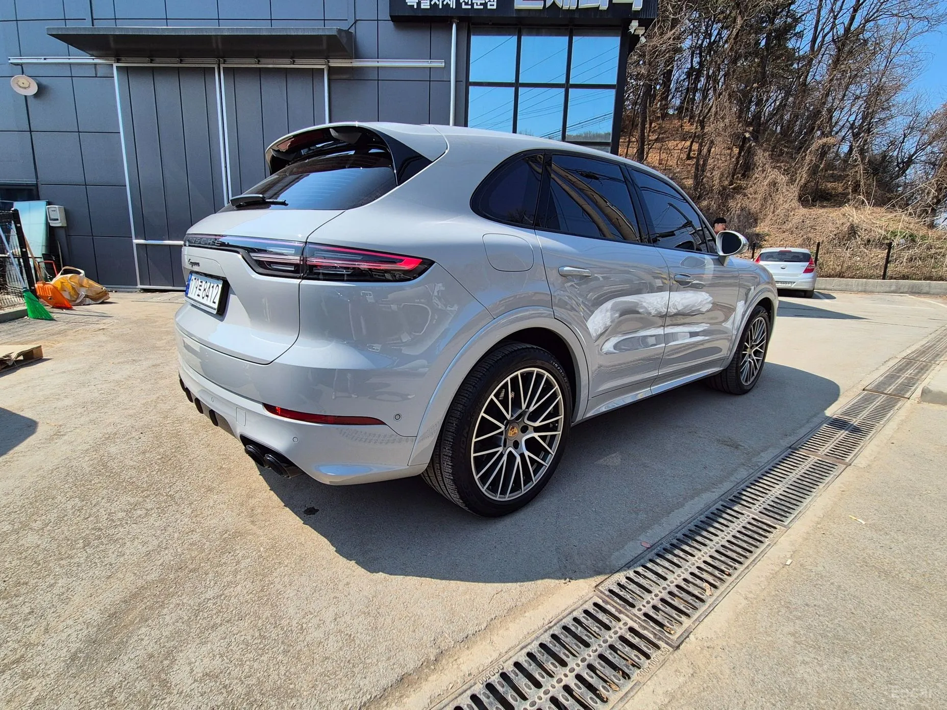 Porsche Cayenne (PO536) превью 6