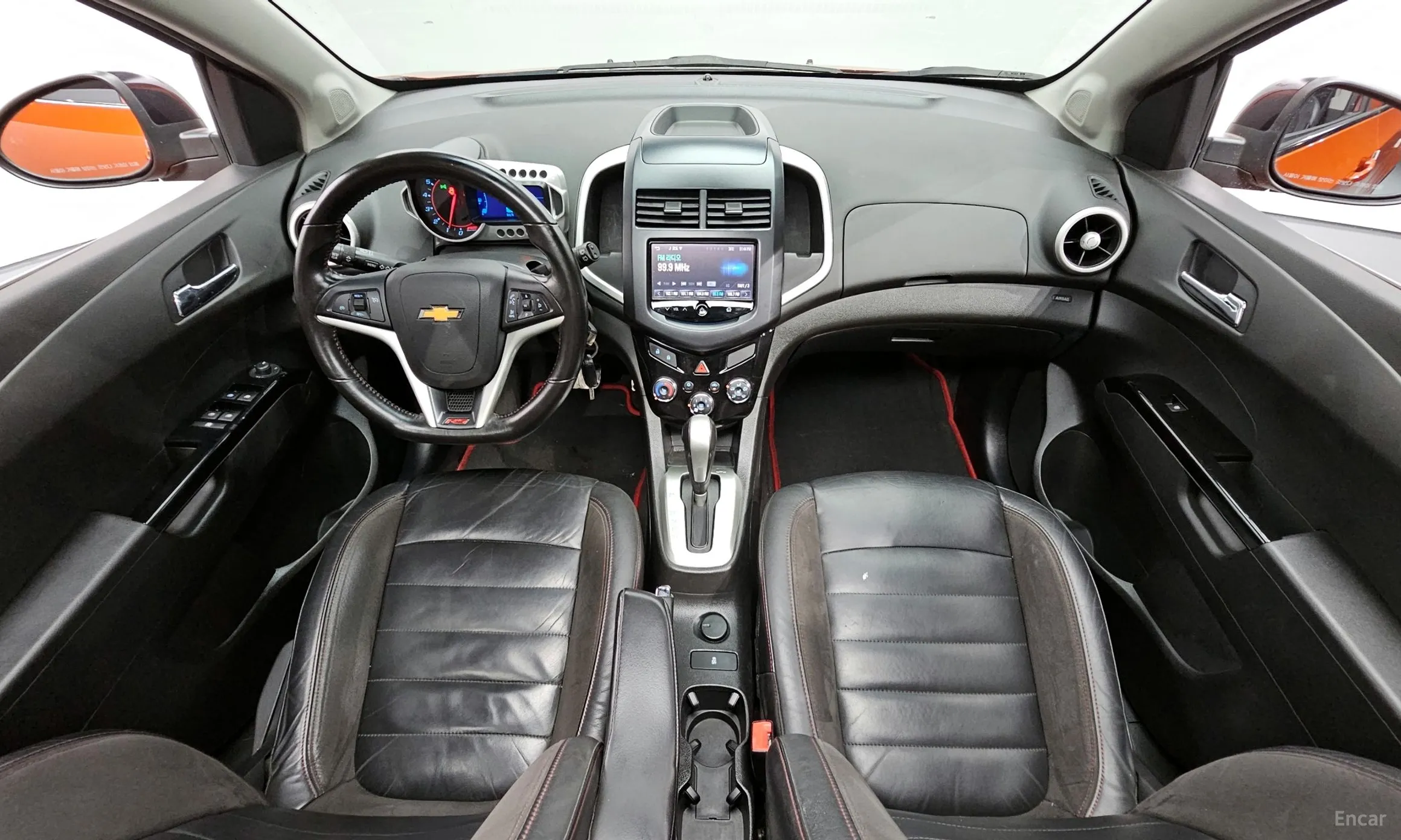 Chevrolet (GM Daewoo) Aveo Hatchback превью 4