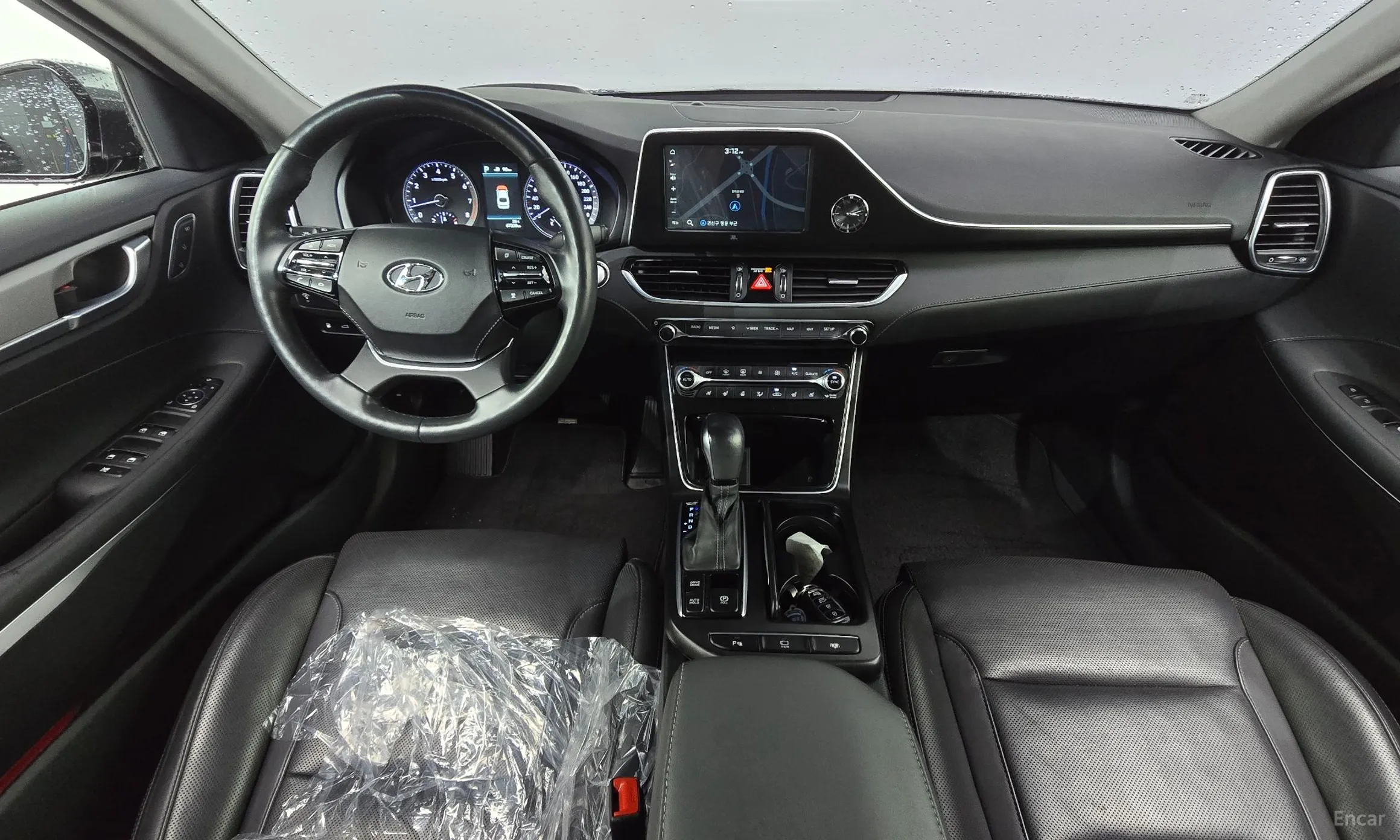 Hyundai Grandeur IG превью 4