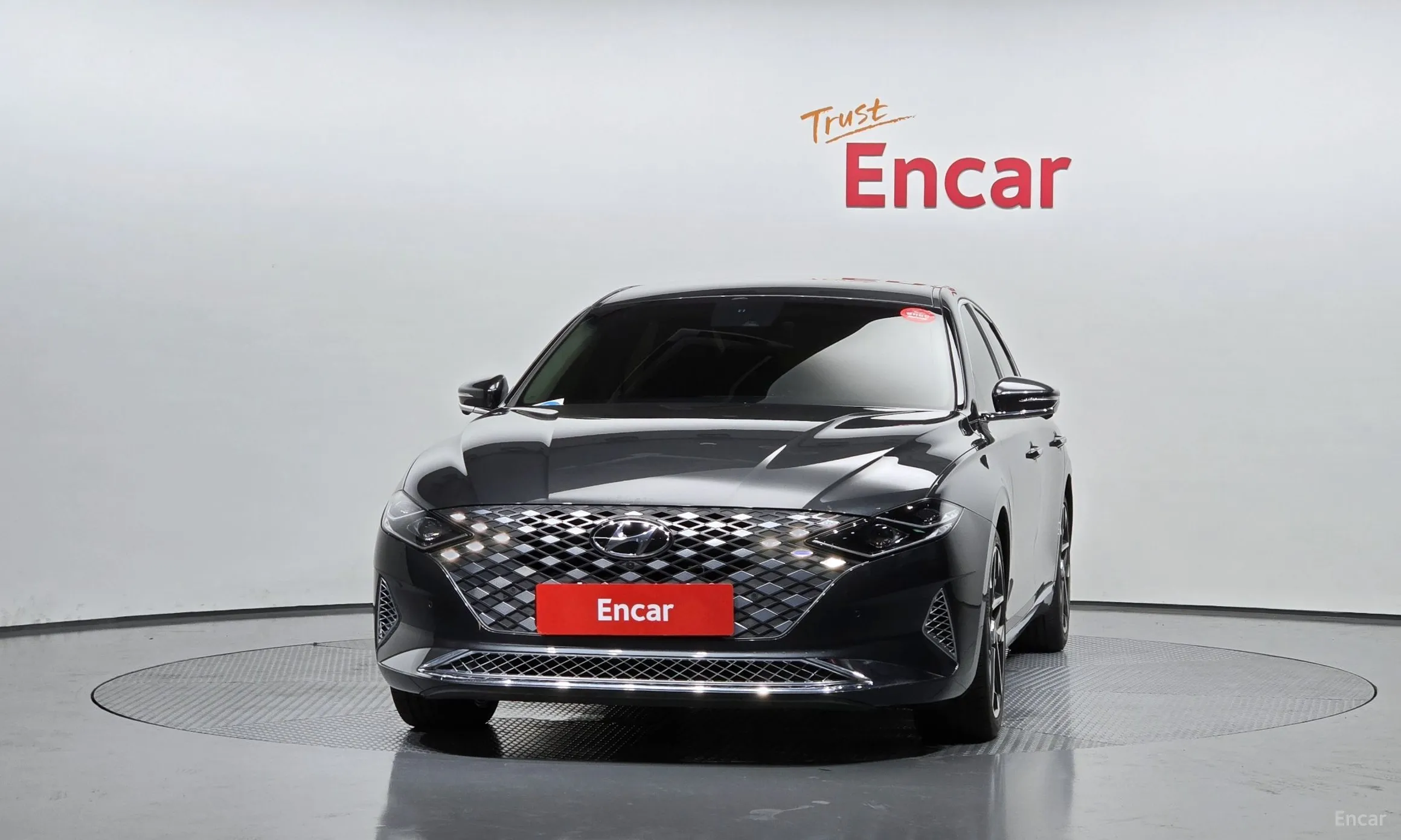 Hyundai Grandeur IG превью 2