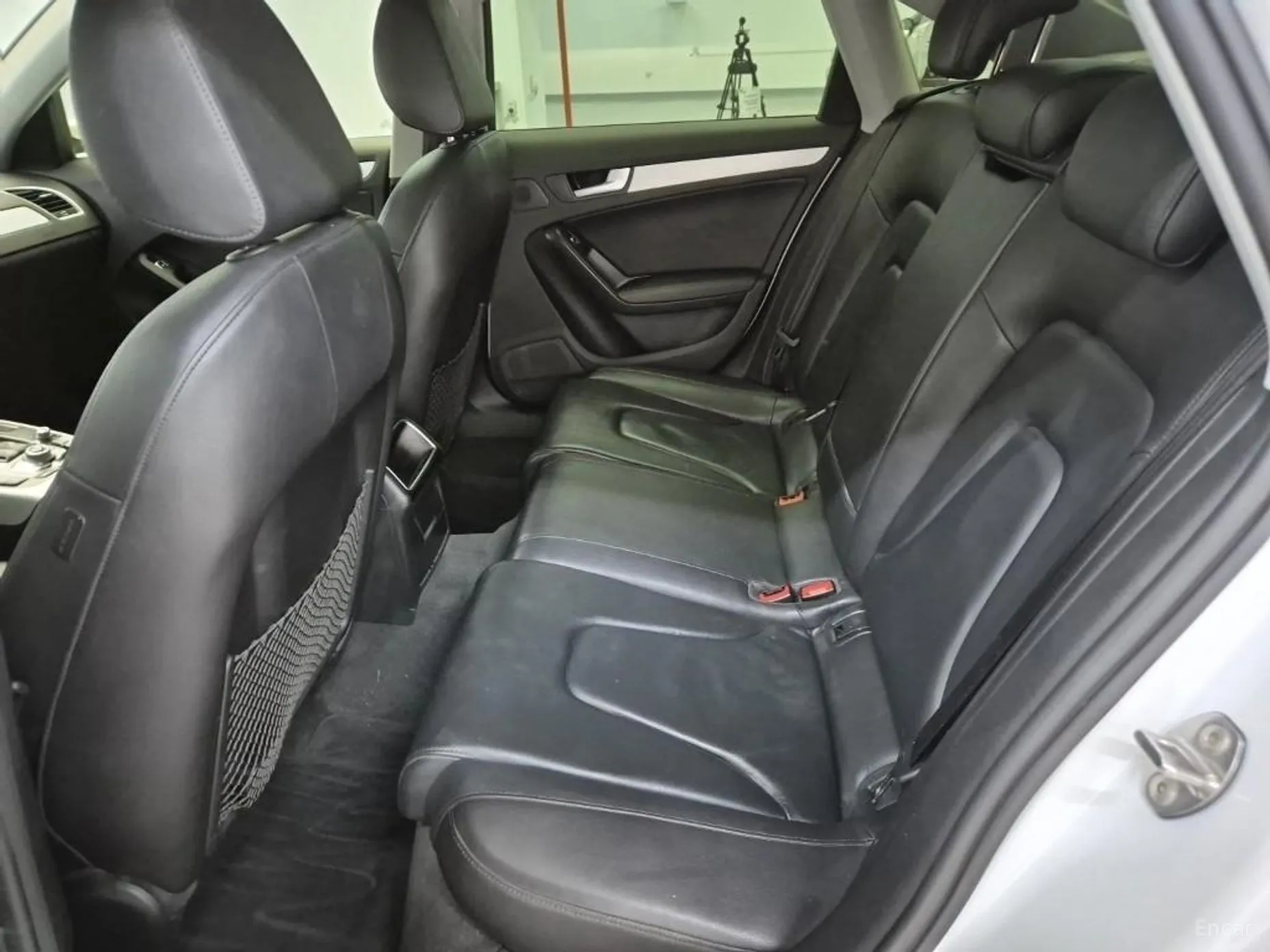 Audi New A4 превью 10