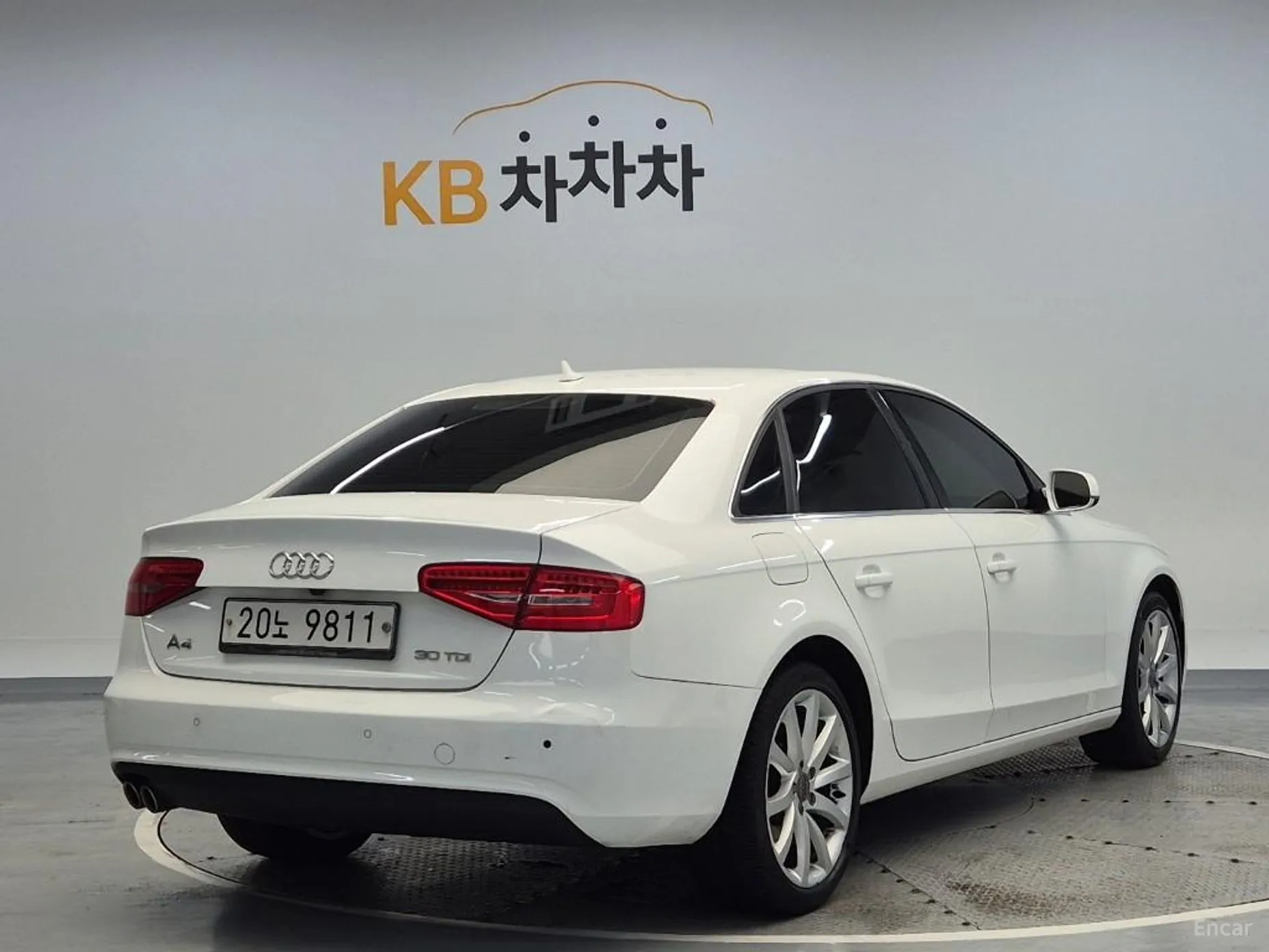 Audi New A4 превью 2