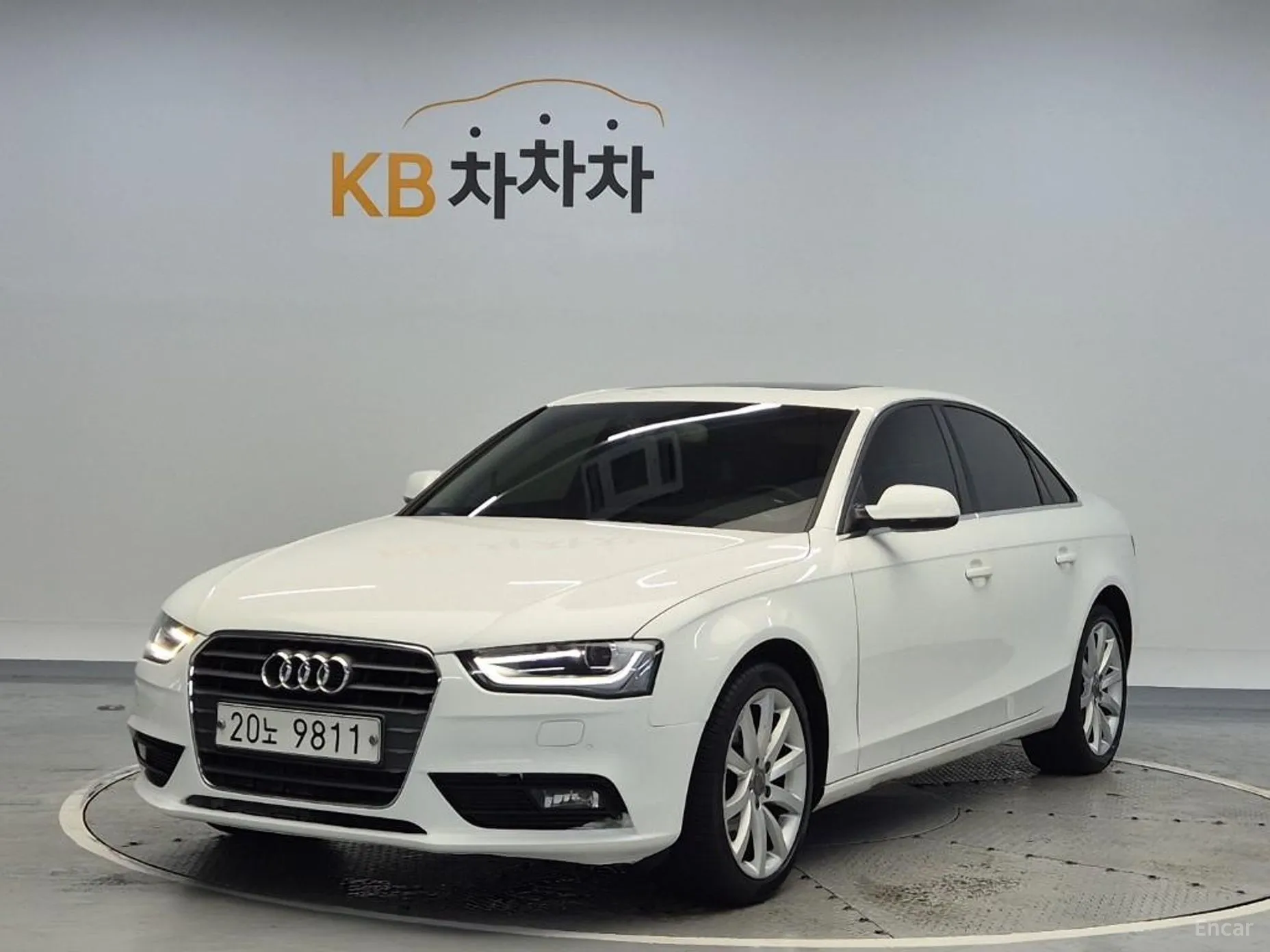Audi New A4 превью 3