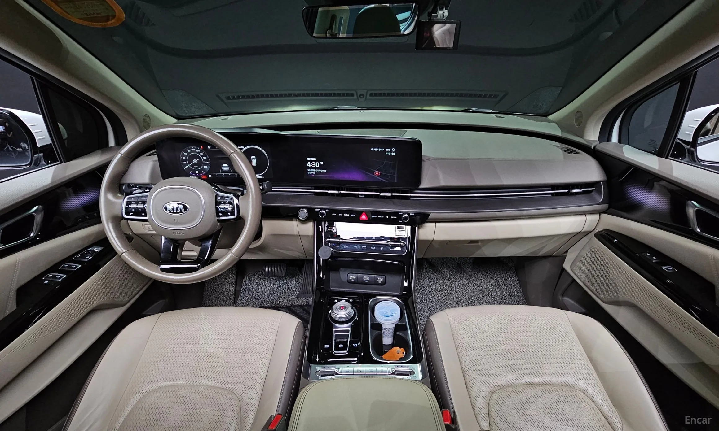 Kia Carnival Gen 4 превью 4