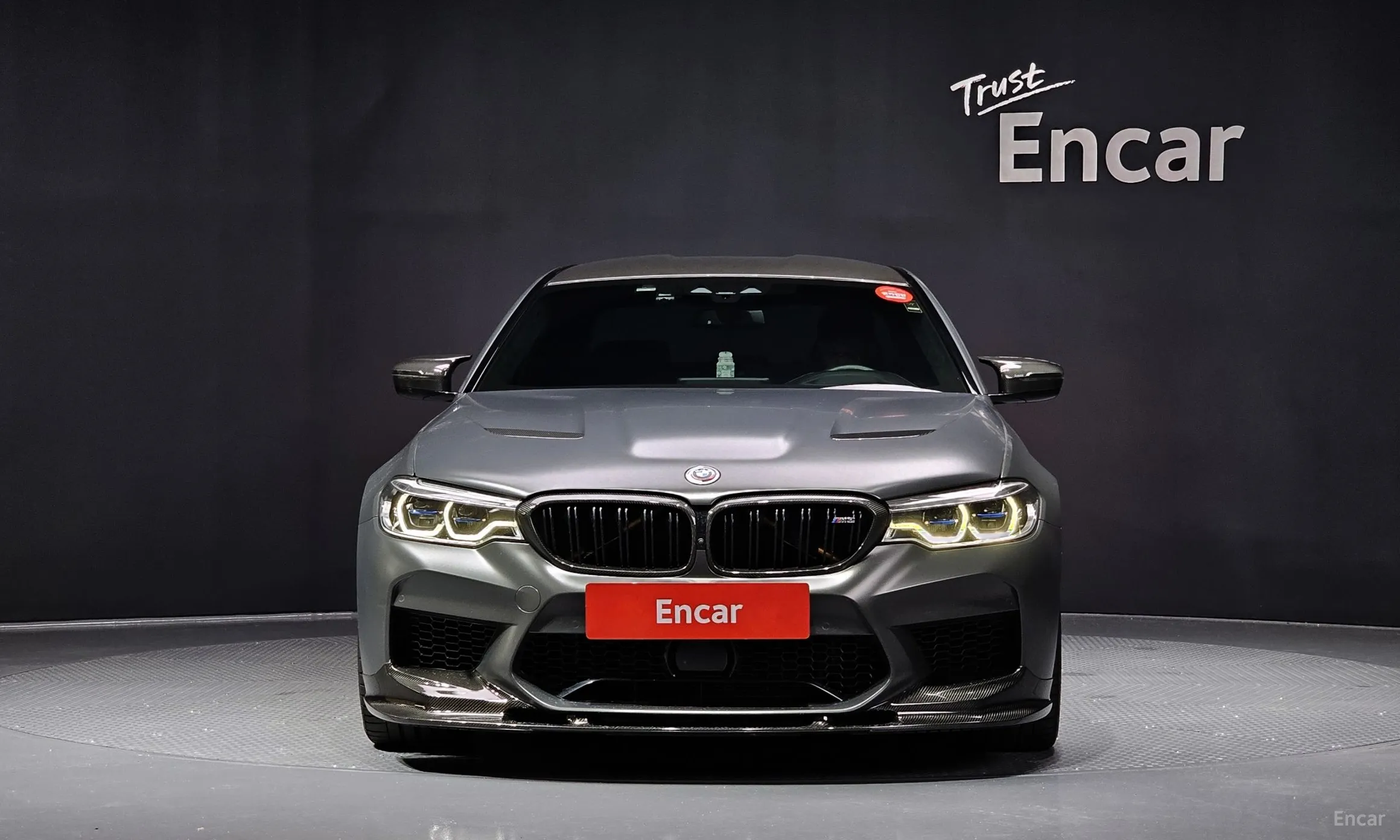 BMW M5 (F90)