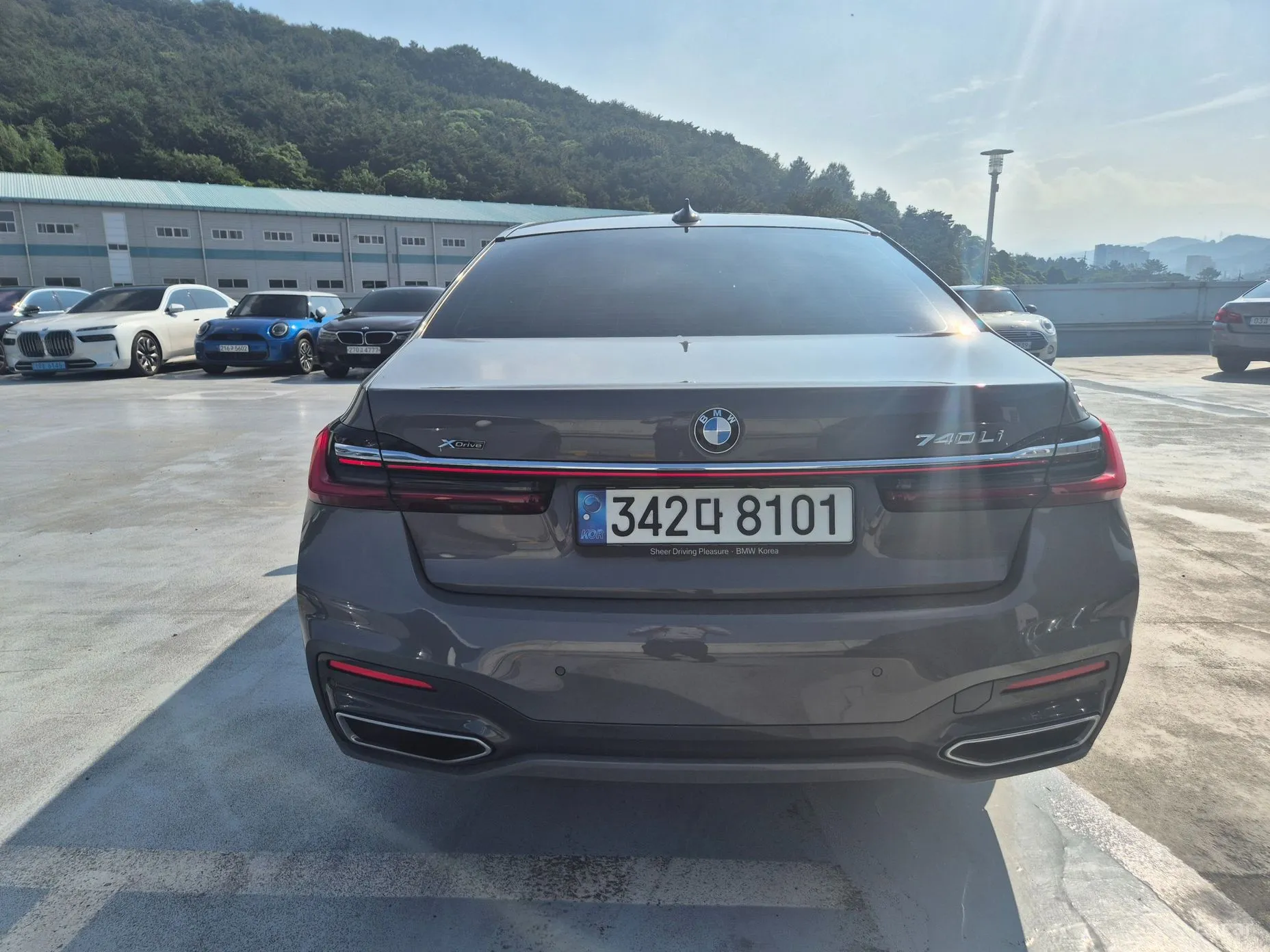 BMW 7 Series (G11) превью 3