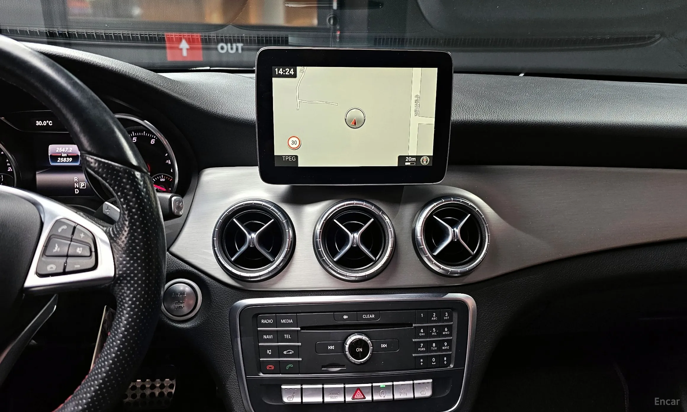 Mercedes Benz CLA-Class C117 превью 14