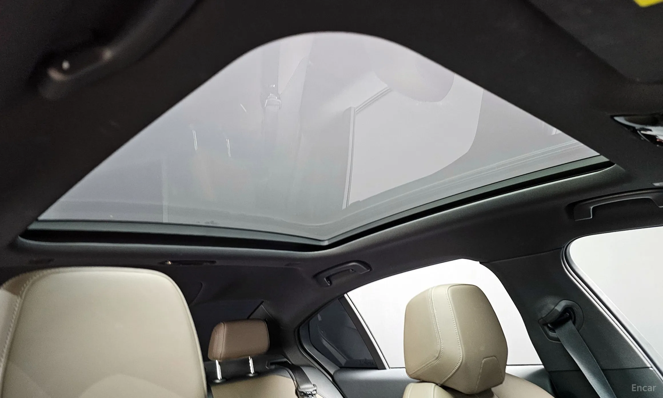 BMW 5 Series (G60) превью 20