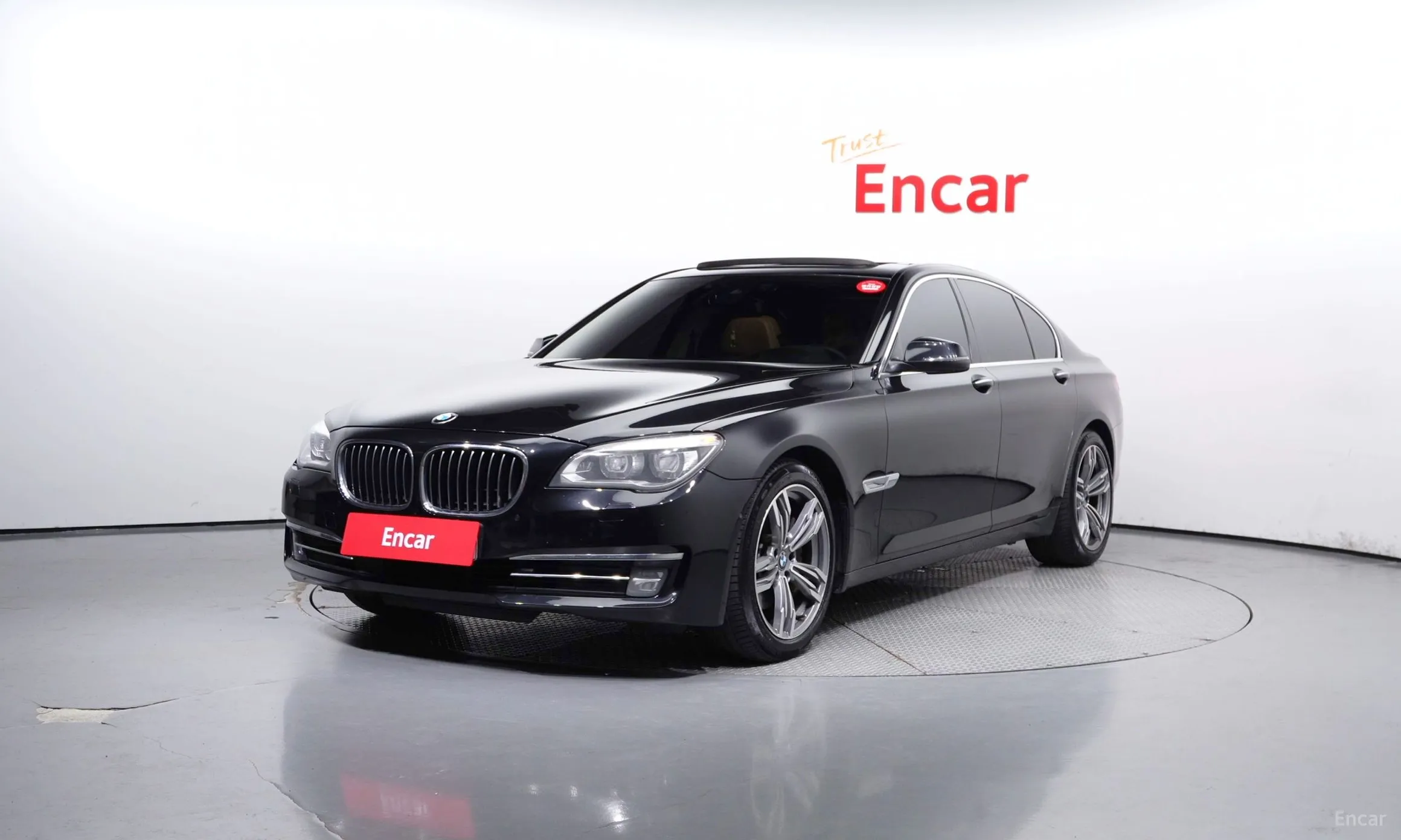 BMW 7 Series (F01)