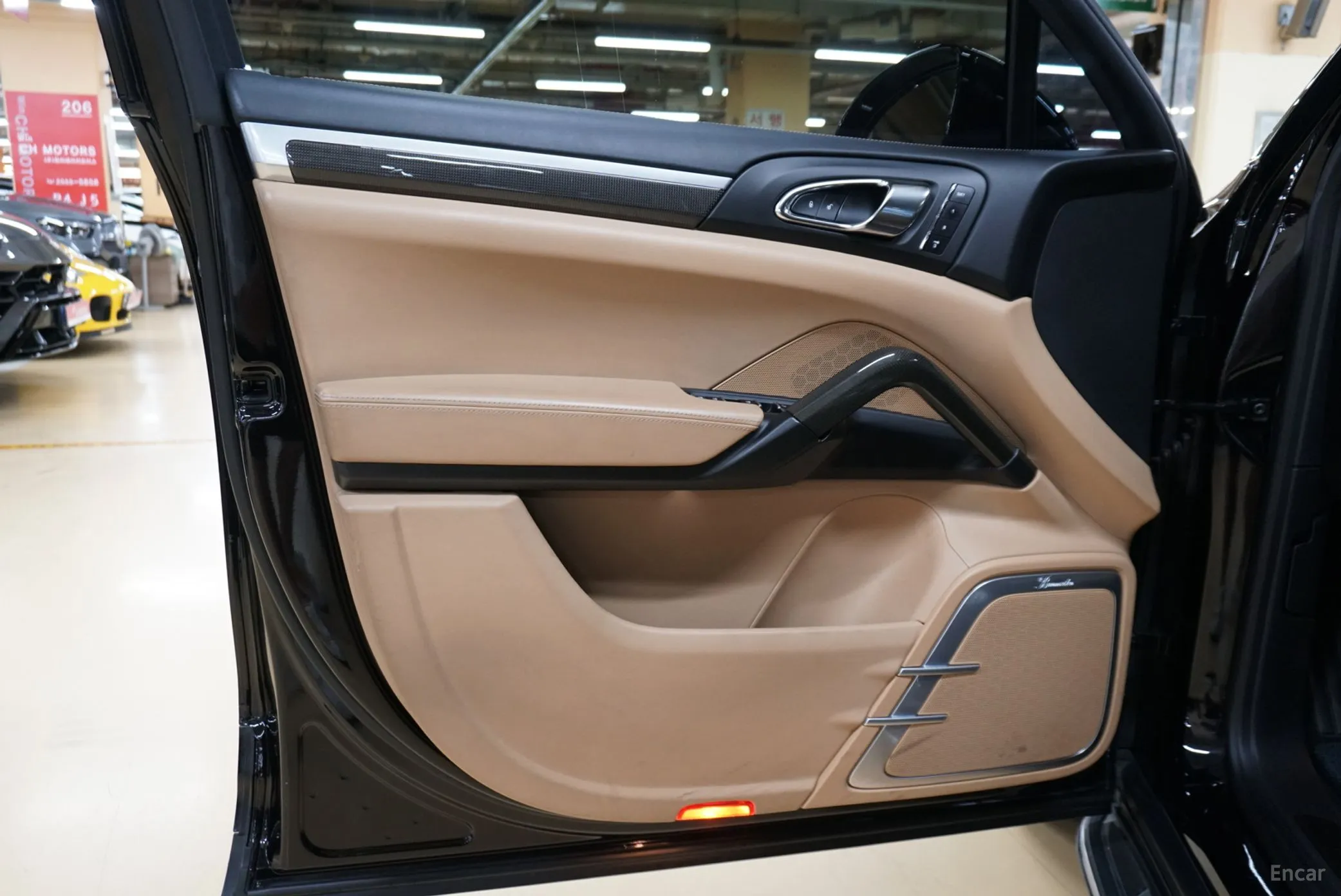 Porsche New Cayenne превью 11