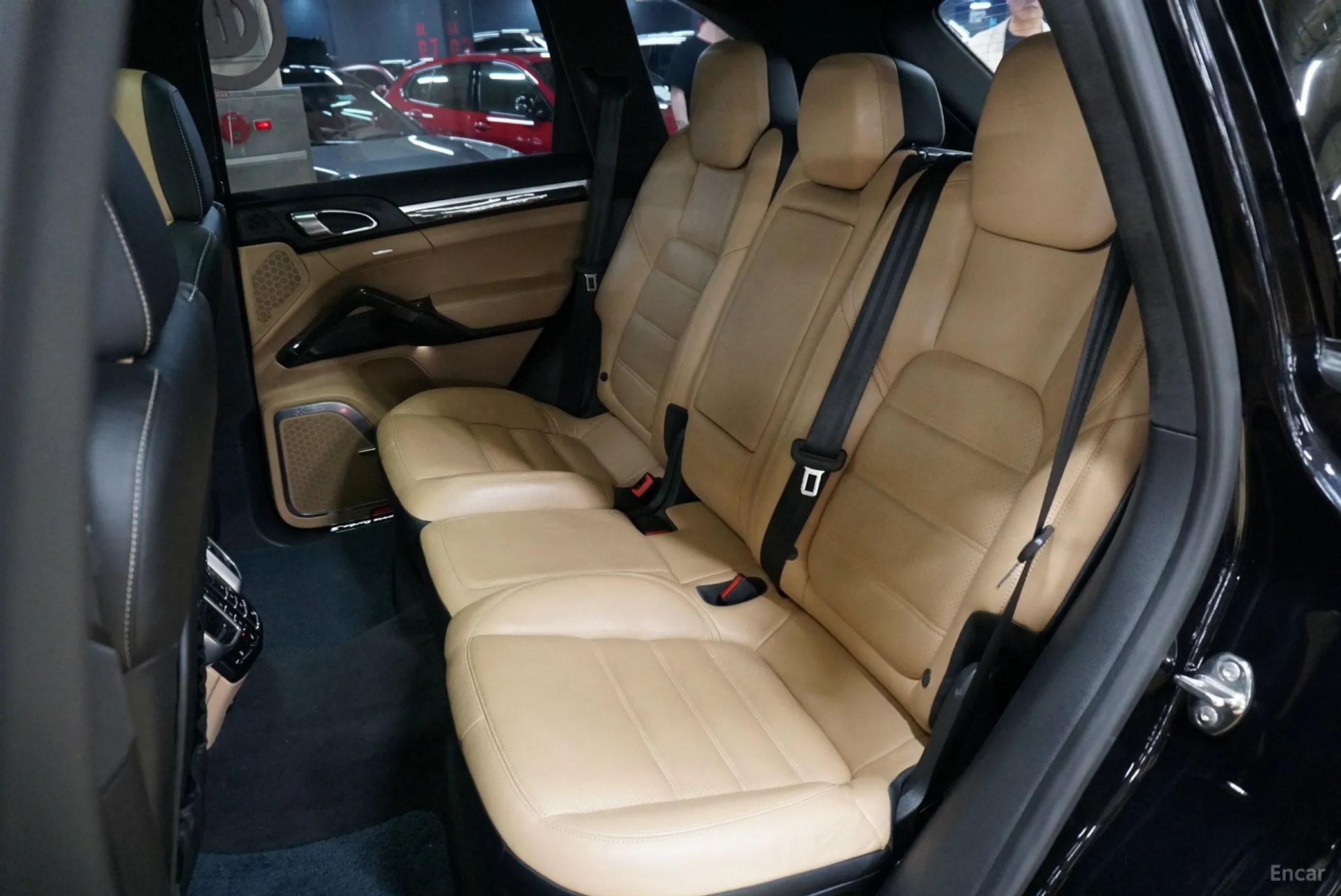 Porsche New Cayenne превью 18