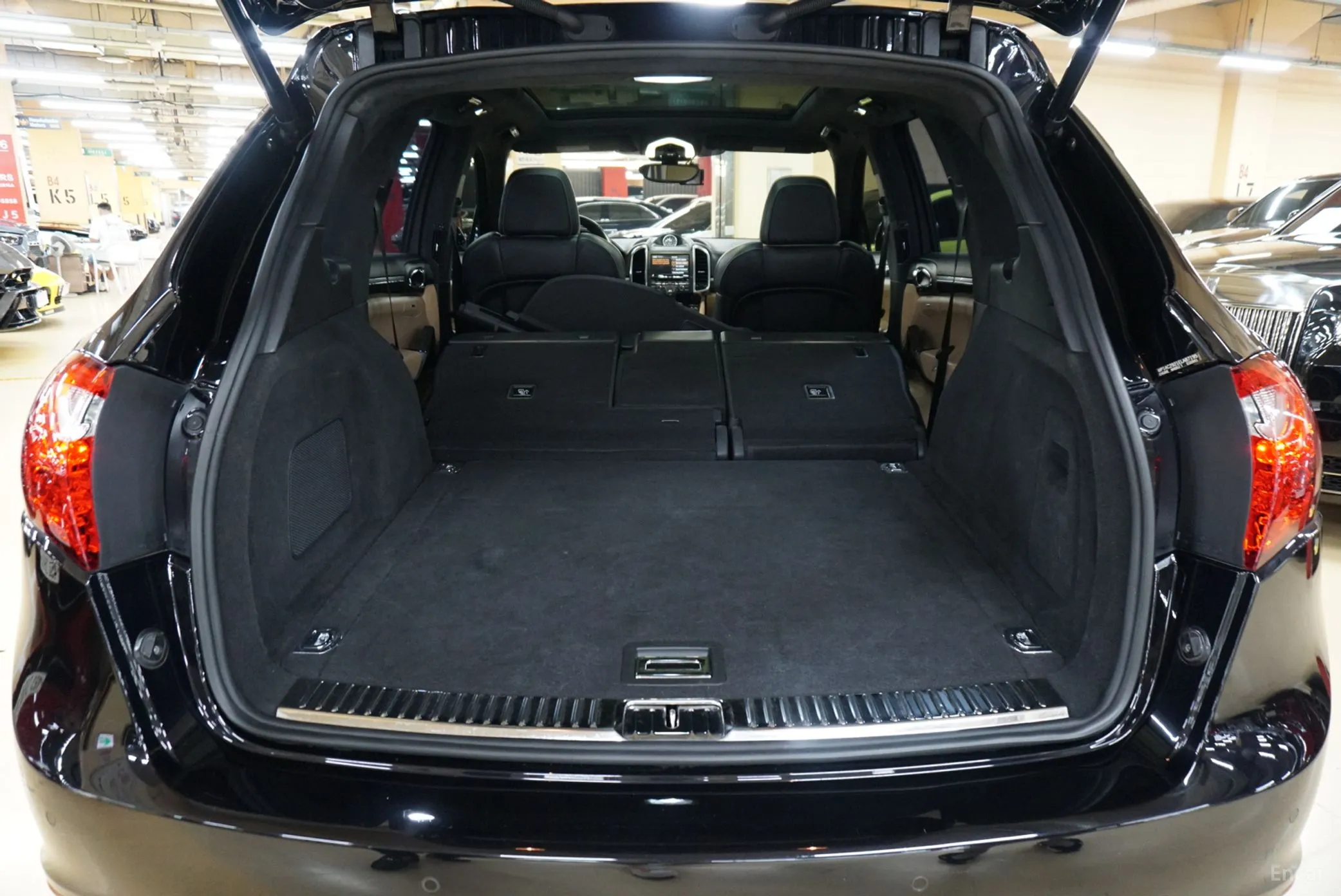 Porsche New Cayenne превью 20