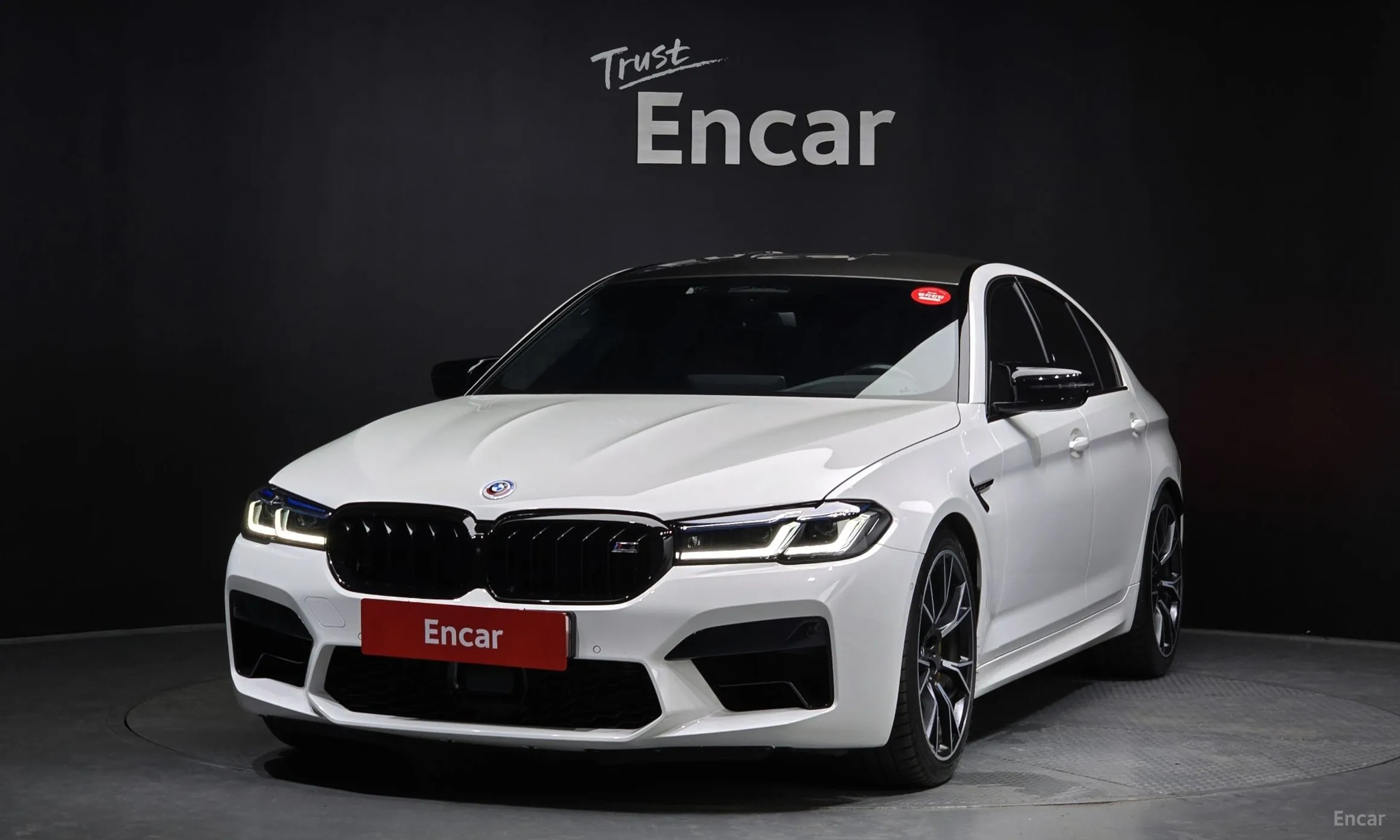 BMW M5 (F90)